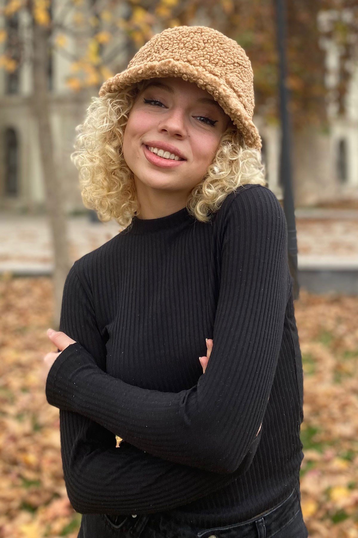 C&City Kıvırcık Peluş Bucket Şapka 8001 Vizon