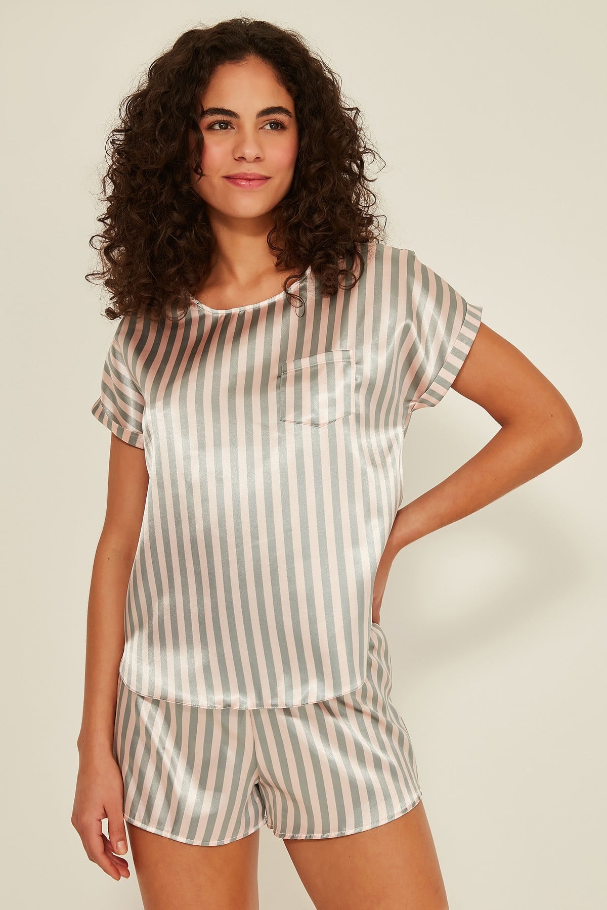 C&City Ruby Bristol Kadın Saten T-Shirt Şort Takım Pembe/Gri
