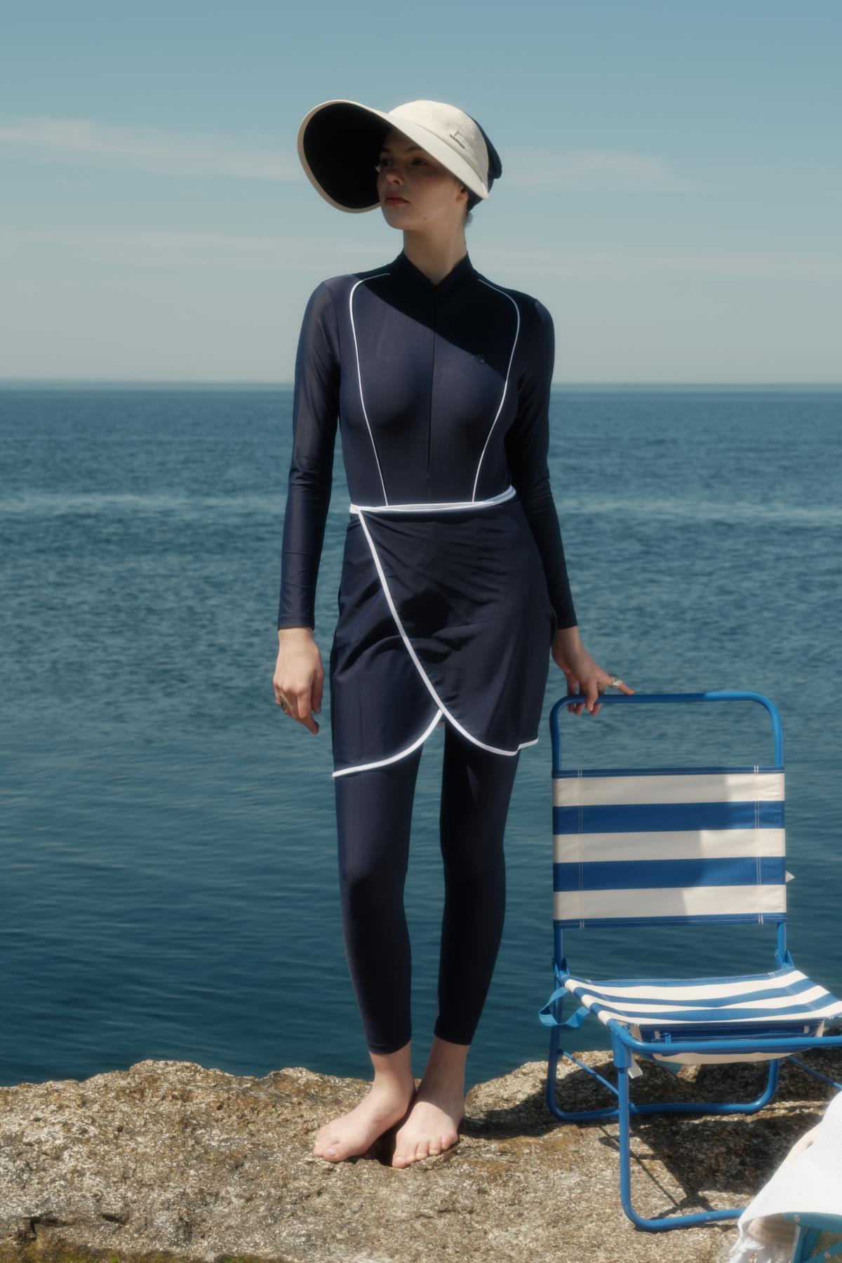 Etekli Taytlı Tam Kapalı Tesettür Mayo C13059 Lacivert/Beyaz