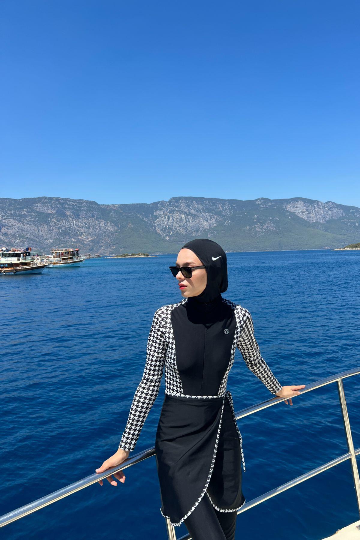 Etekli Taytlı Tam Kapalı Tesettür Mayo C13059 Siyah