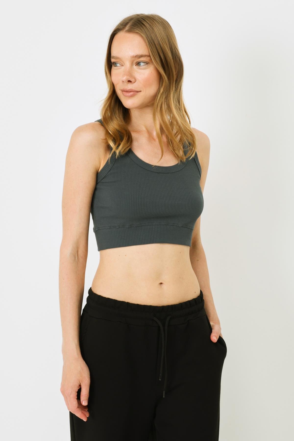 Kadın Askılı Crop Fitilli Esnek Örme Atlet 926 Füme