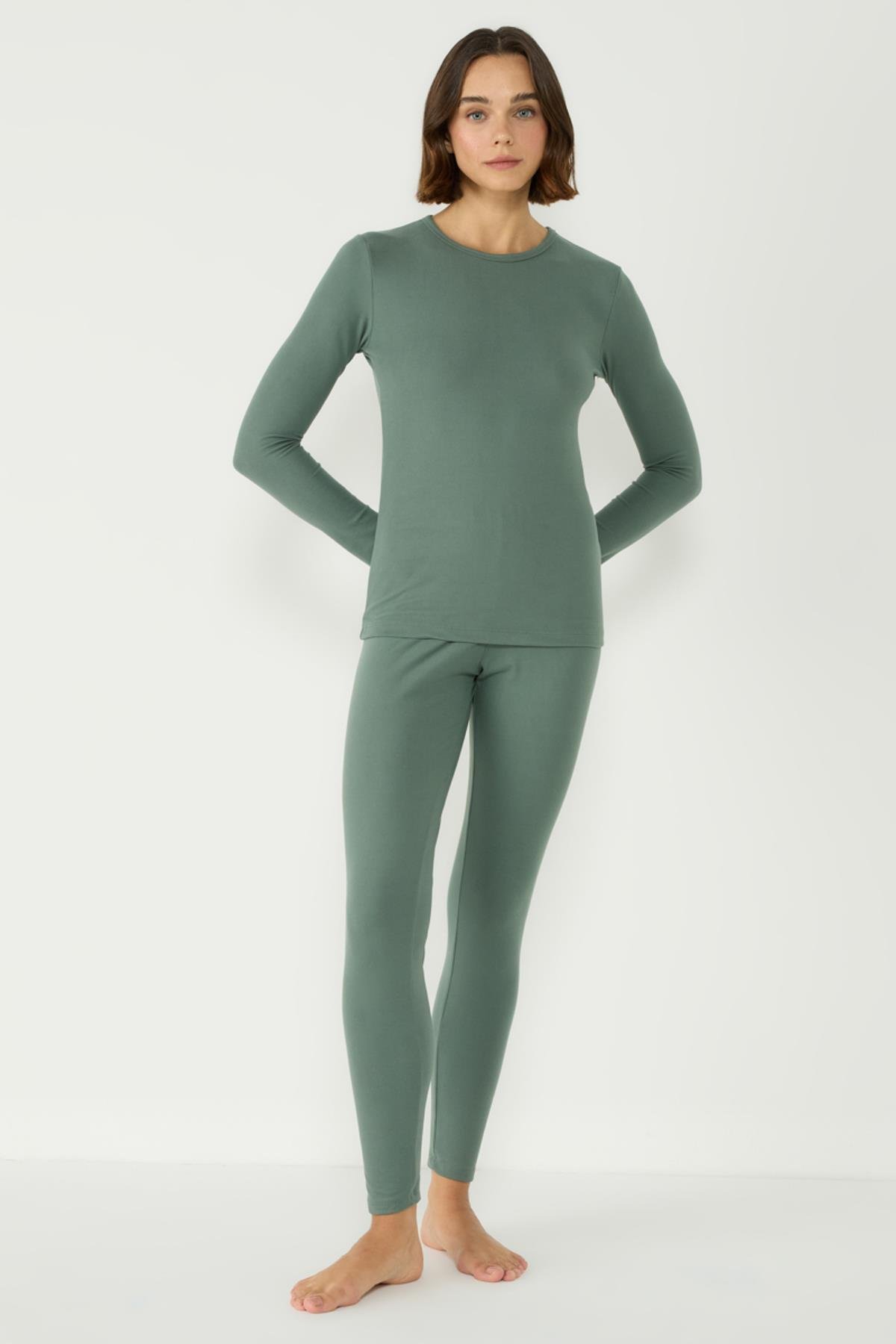 Kadın Uzun Kol Bisiklet Yaka Termal Takım 405152 Haki