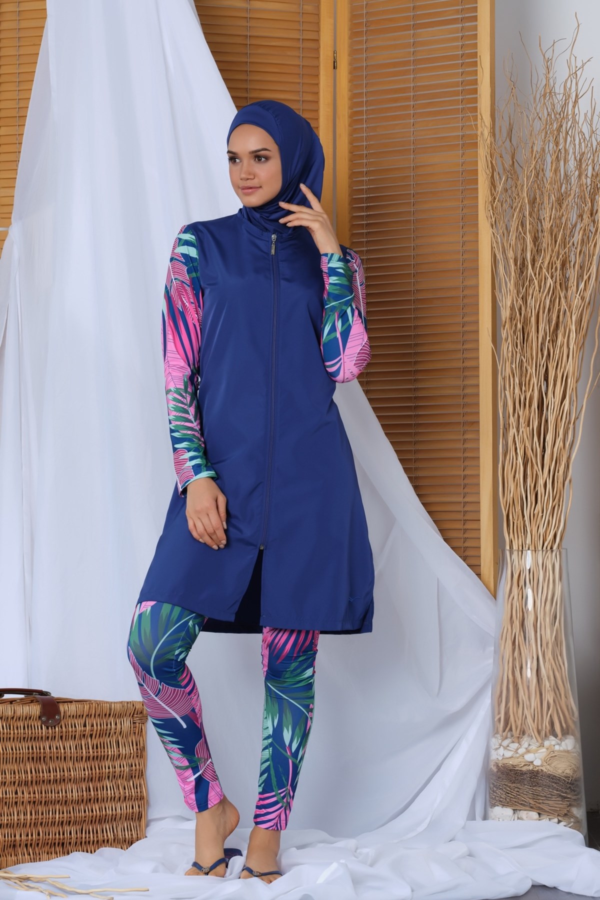 Women Women Covered Swimsuit 20156