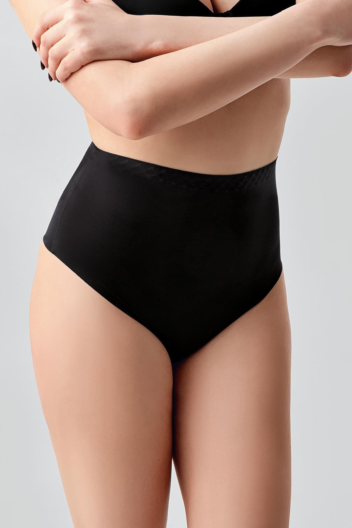 Lazer Kesim Yüksek Bel Dikişsiz String C19206 Siyah