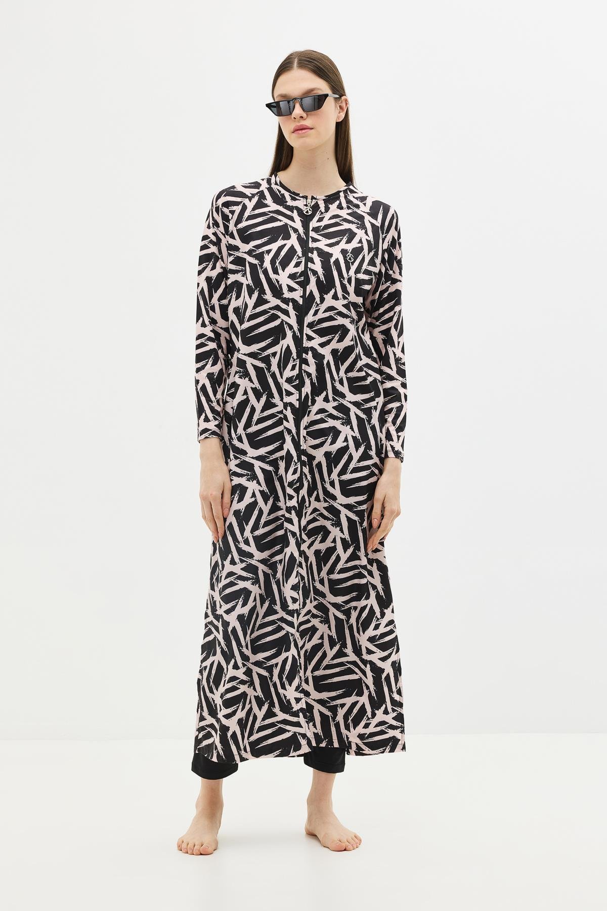 Tam Kapalı 5 li Tesettür Mayo 4152 Siyah/Pudra