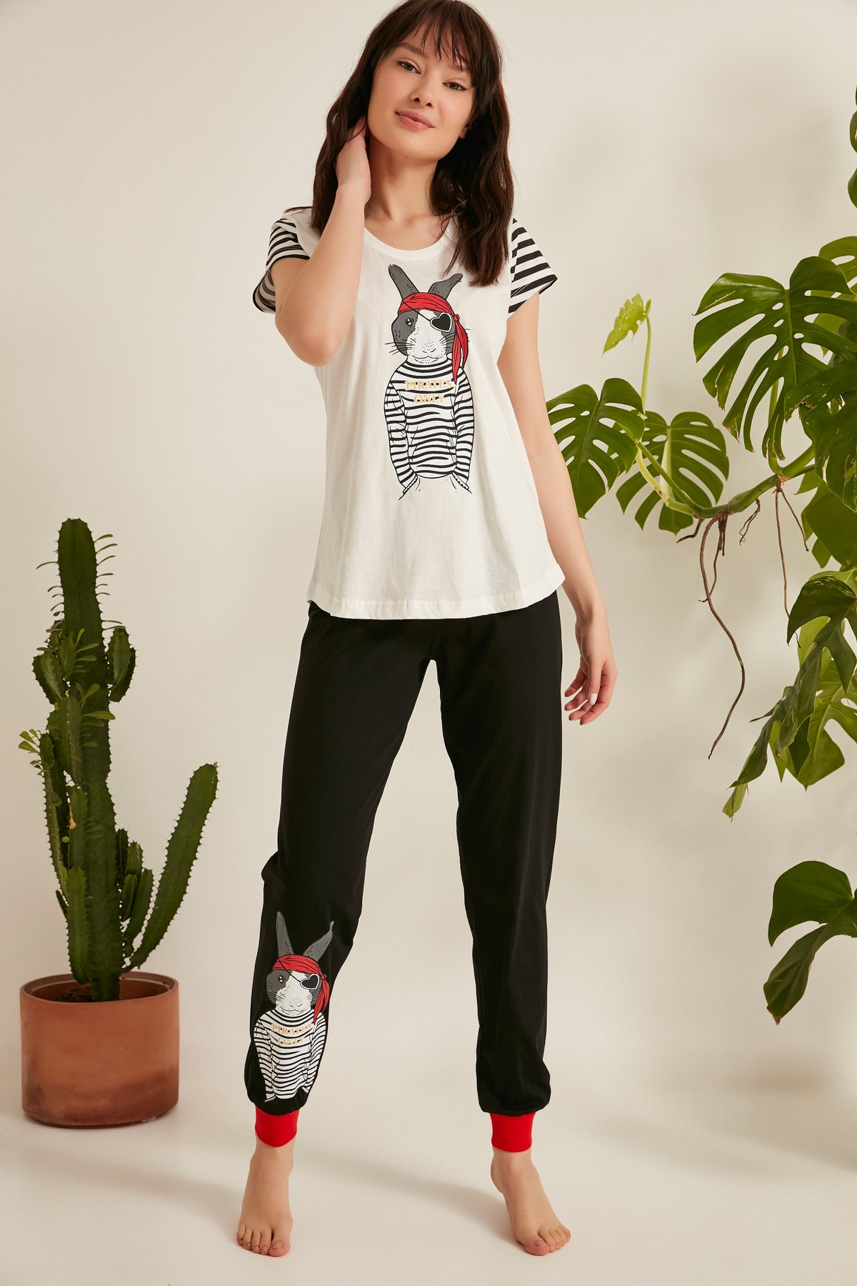 Vienetta Kadın Kısa Kol Pijama Takım 0010051237 Beyaz