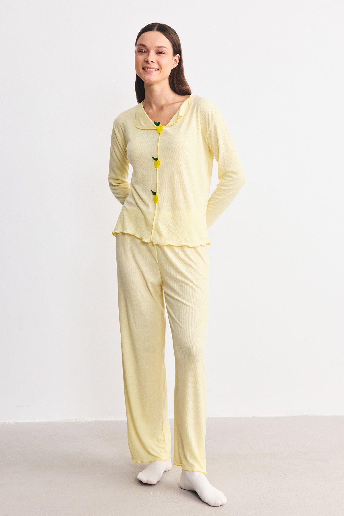 Yumuşak Dokulu Kaşkorse Pijama Takımı Limon