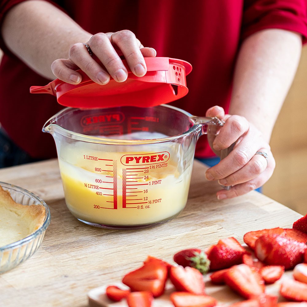 Pyrex Kapaklı Ölçme Kabı 1 L