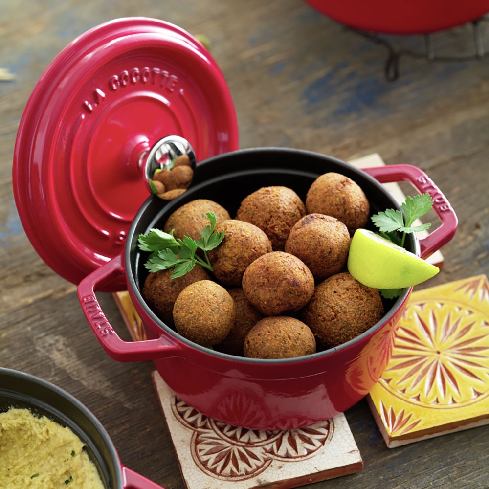 Staub Döküm Tencere Yuvarlak 24 cm Kiraz