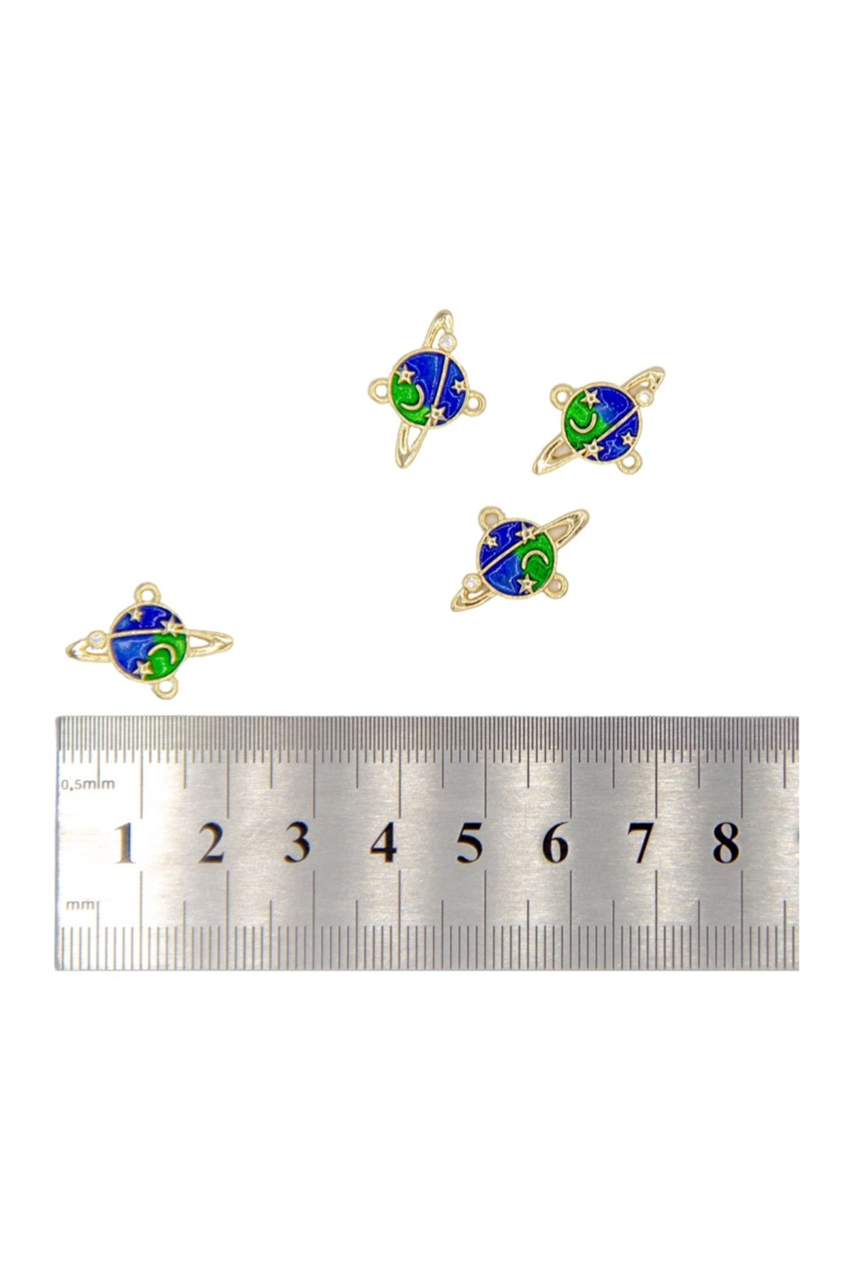 Zirkon Taşlı Gezegen Detaylı Kolye Ucu