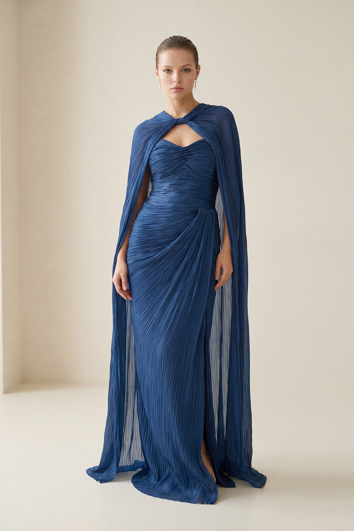 Lacivert Pelerin Ve Drape Detaylı Geniş Kalıp Abiye Elbise