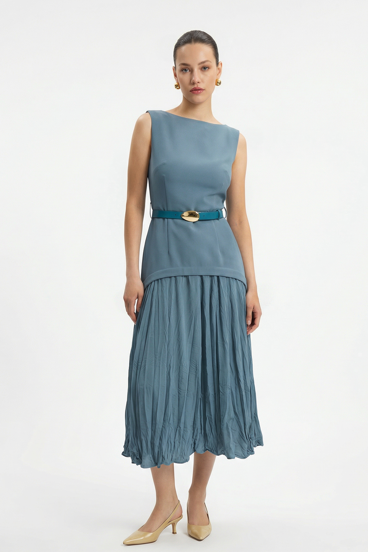 Kuvars Kolsuz Belden Kemerli Kayık Yaka Elbise