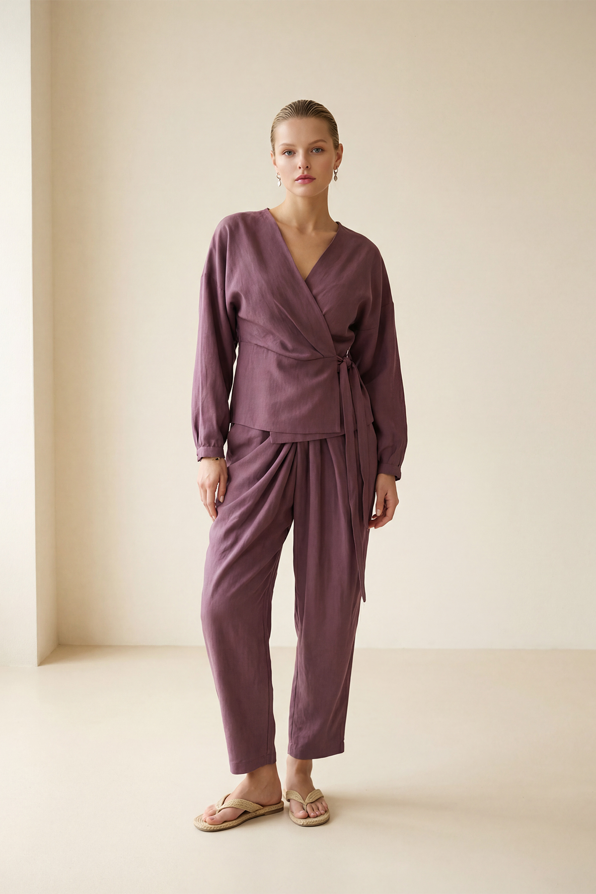 Bordo Kruvaze Yaka Bağlama Detaylı Uzun Kollu Bluz