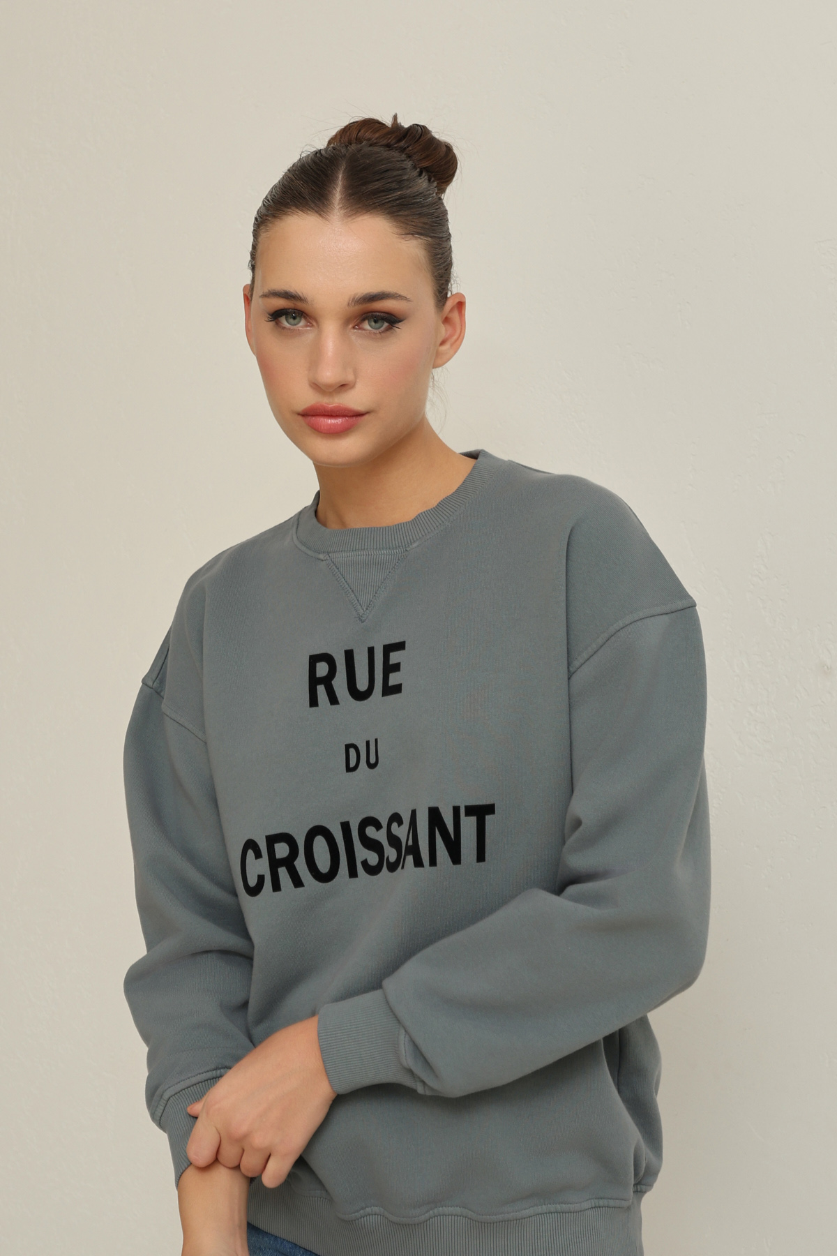 Açık Petrol Amia&Co Marka %100 Pamuk Gri Bisiklet Yaka Baskılı Oversize Kadın Sweatshirt
