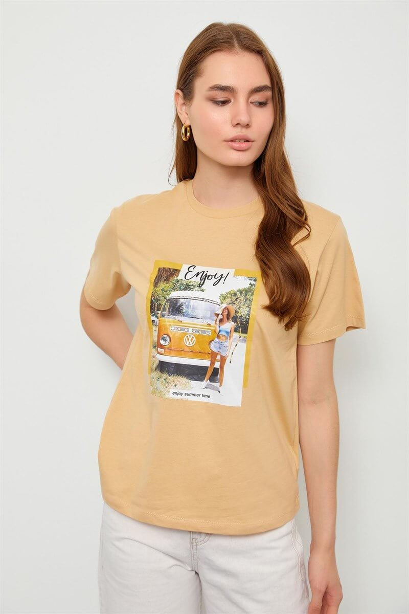 Bej Baskılı Kısa Kol T-Shirt
