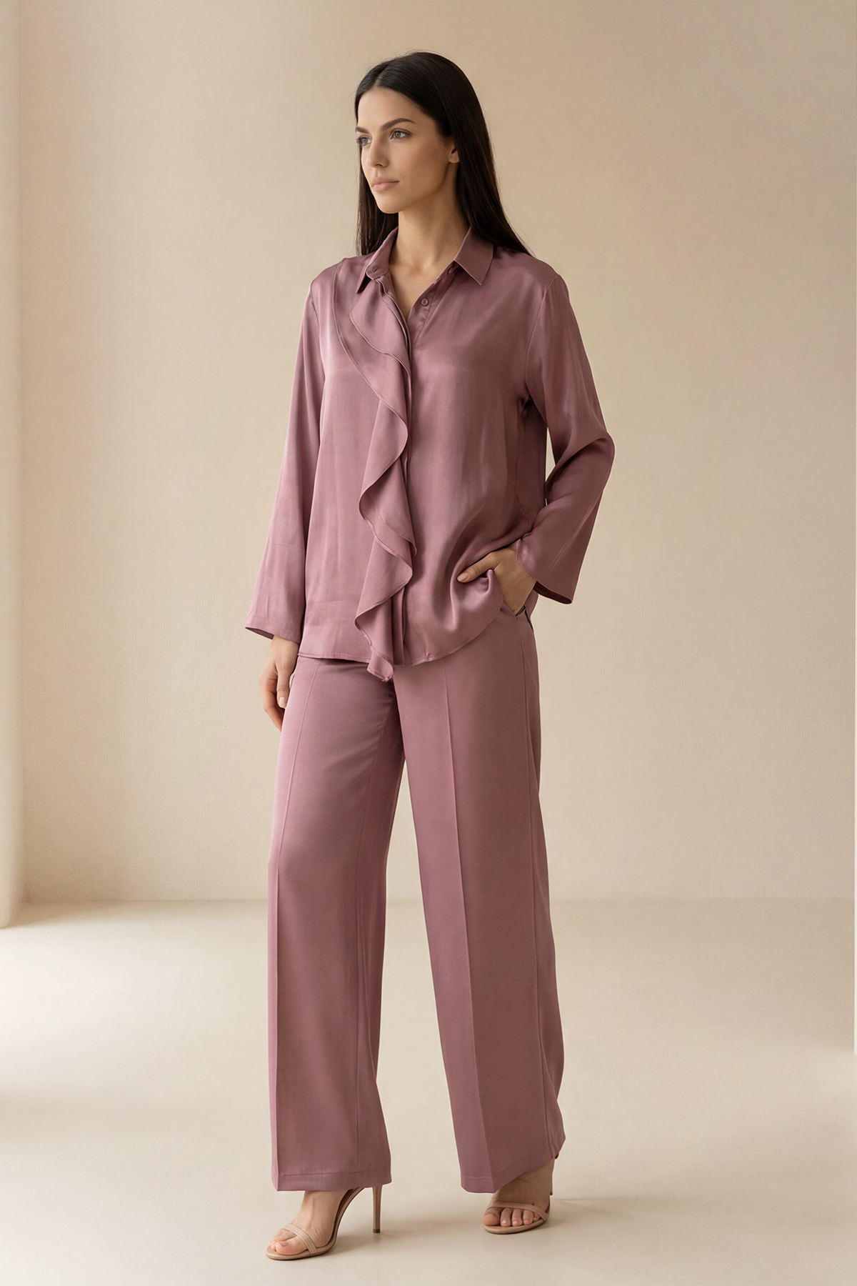 Gül Kurusu Omuzdan Asimetrik Kumaş Detaylı Uzun Kollu Rahat Kesim Gömlek