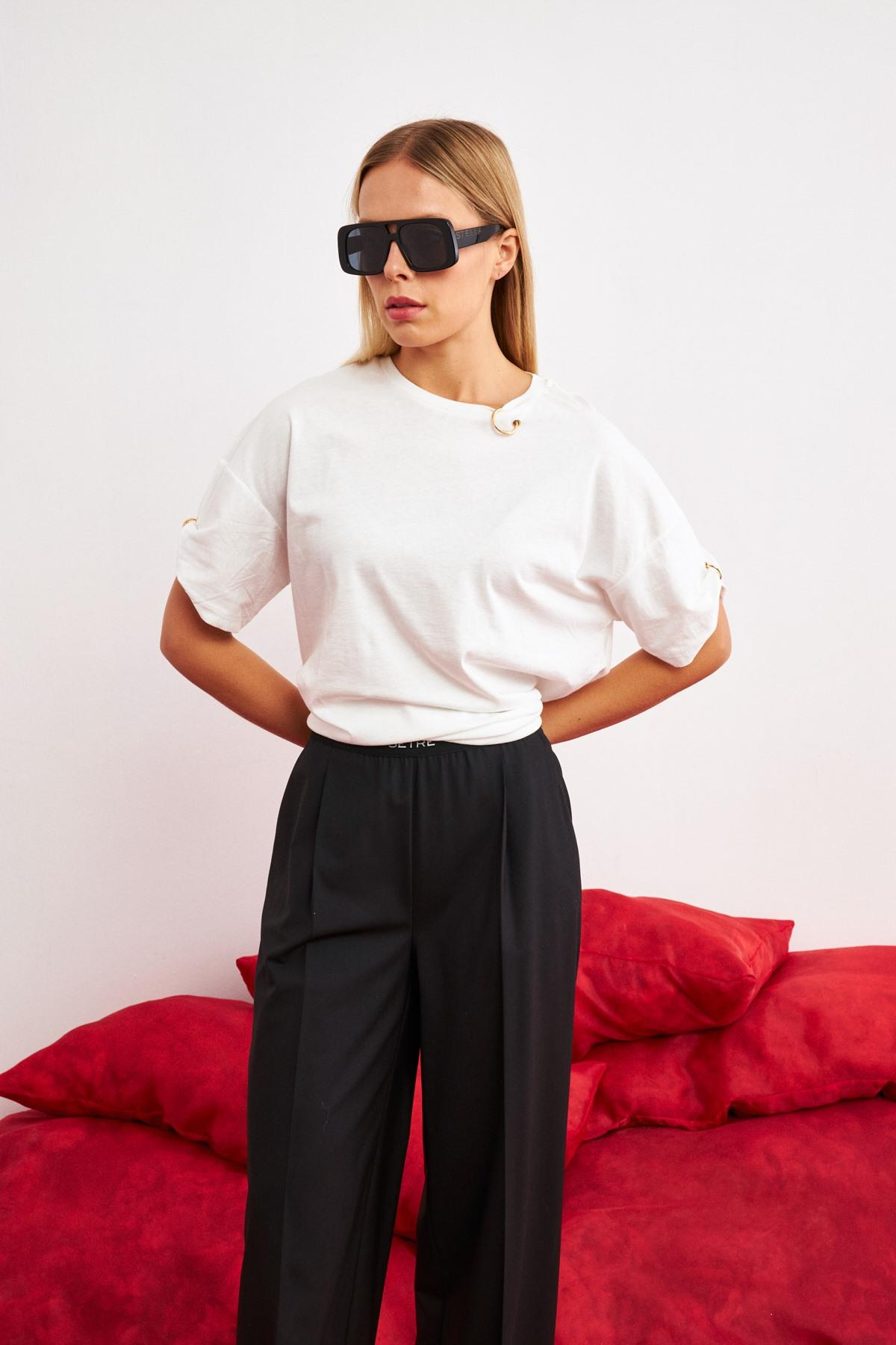 Ekru Bisiklet Yaka Oversize Düz T-Shirt