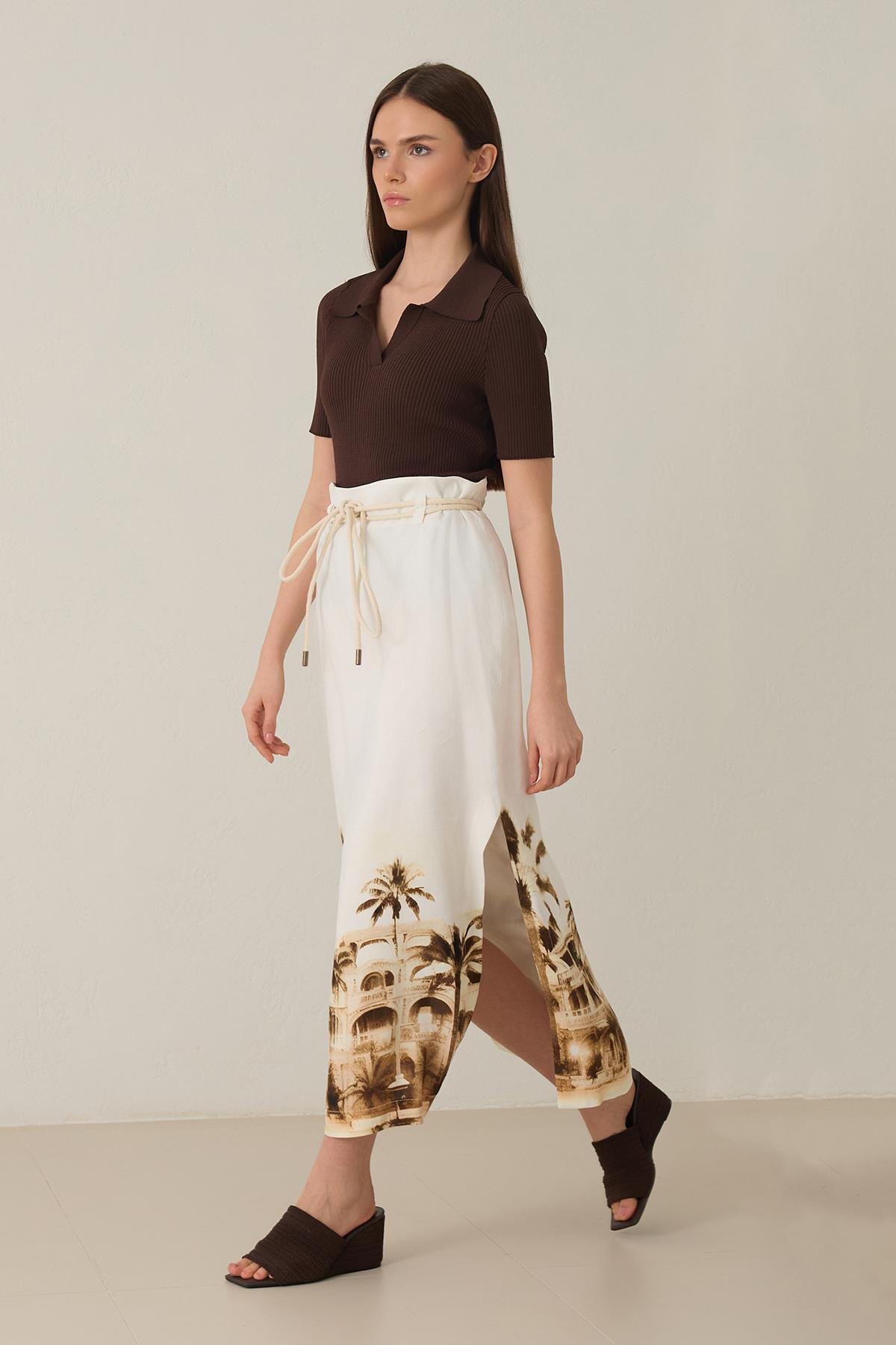 Ekru Tam Kalıp Desenli Midi Boy Etek