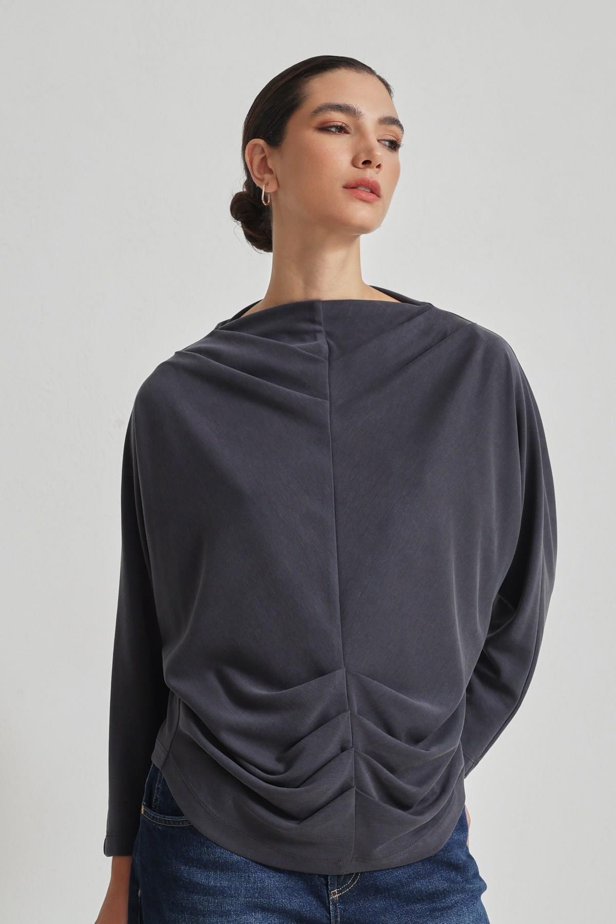 Füme Büzgü Detaylı Uzun Kollu Bluz 