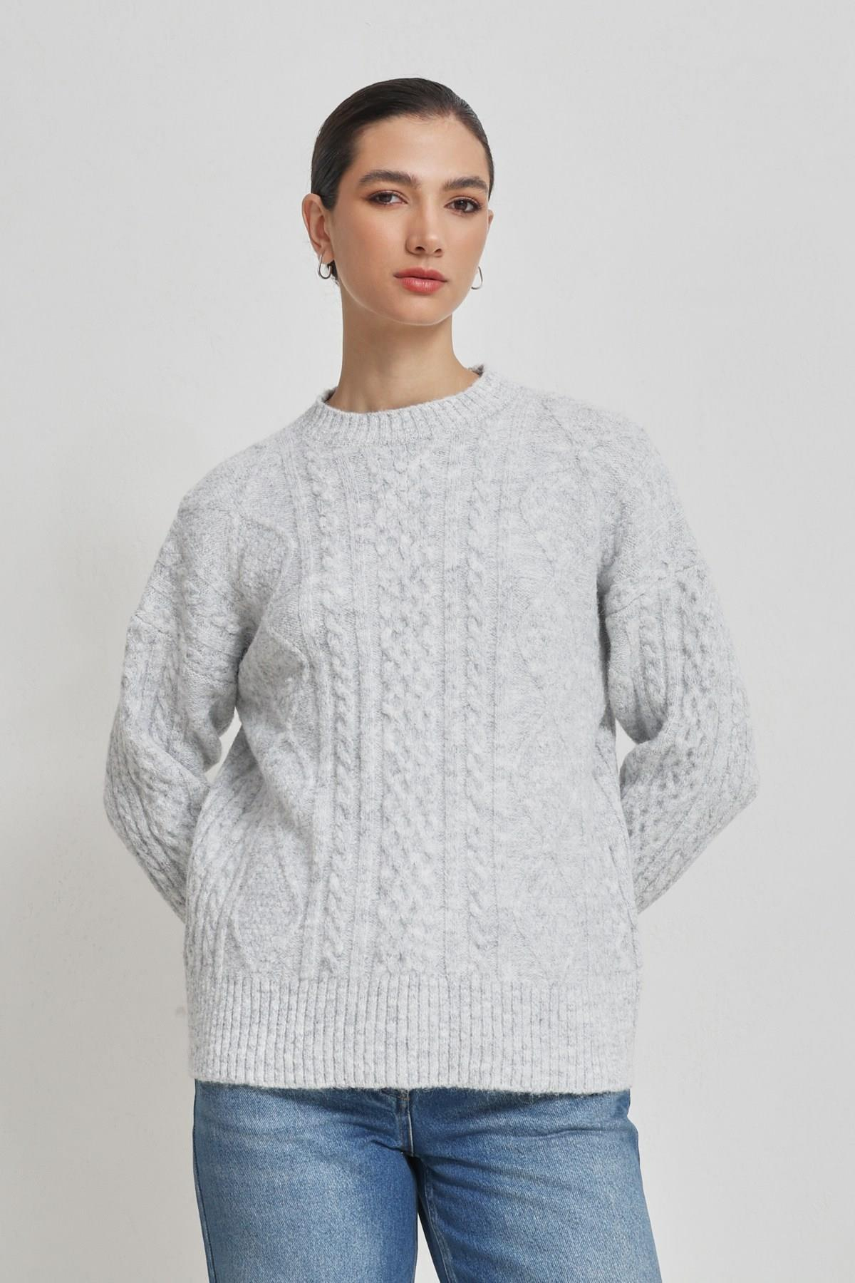 Gri Desenli Uzun Kollu Triko