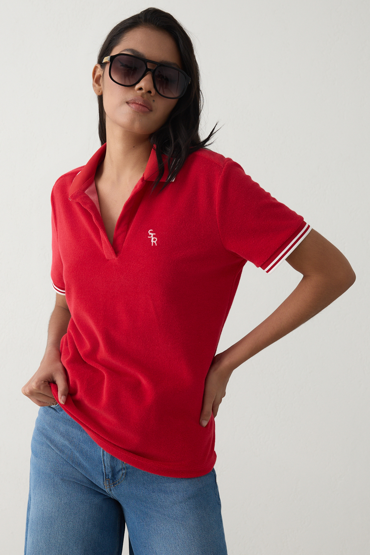 Kırmızı Yaka Ve Çizgi Detaylı Havlu Kumaş T-Shirt