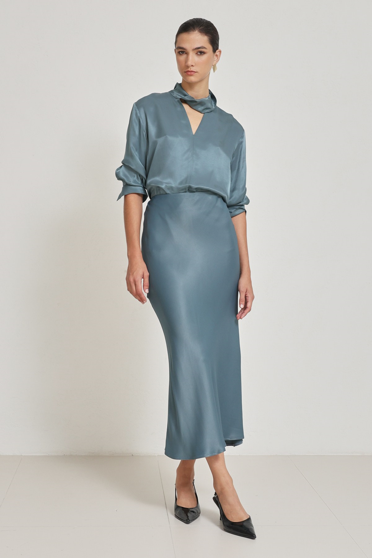 Kuvars Tam Kalıp Midi Boy Etek