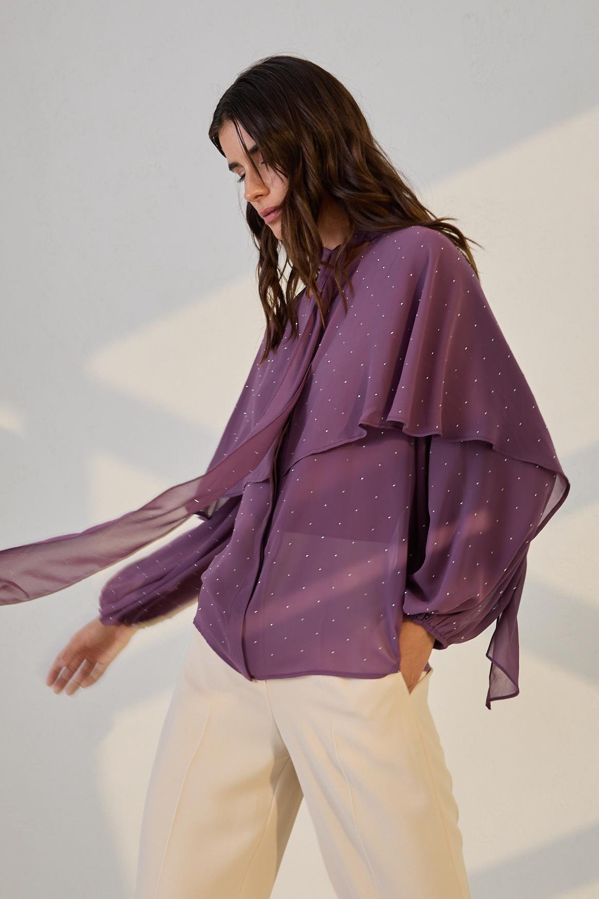 Mor Boyunda Bağlamalı Pelerin Detaylı Uzun Kollu Rahat Kesim Bluz Kadın Bluz modelleri