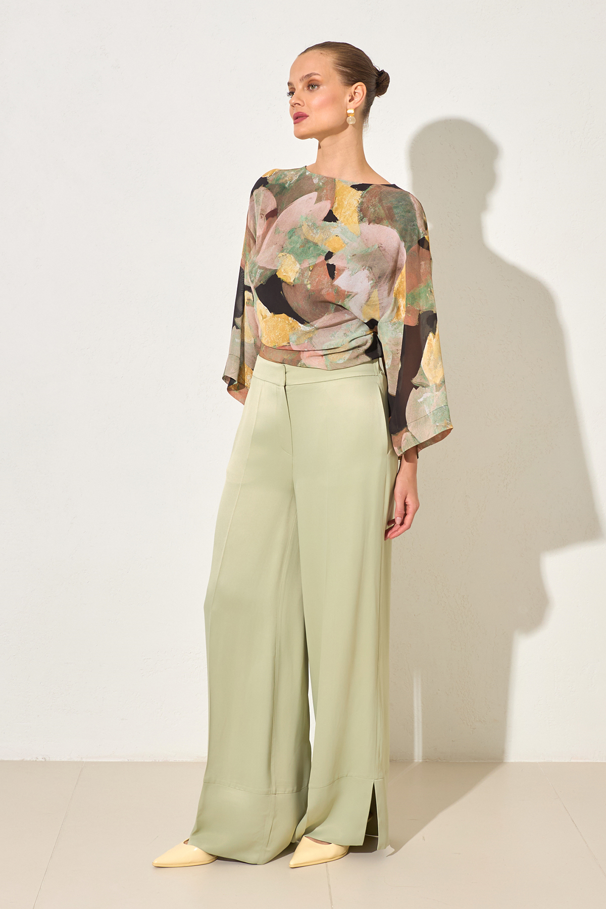 Nil Yeşili Paça Detaylı Rahat Kesim Geniş Paça  Pantolon