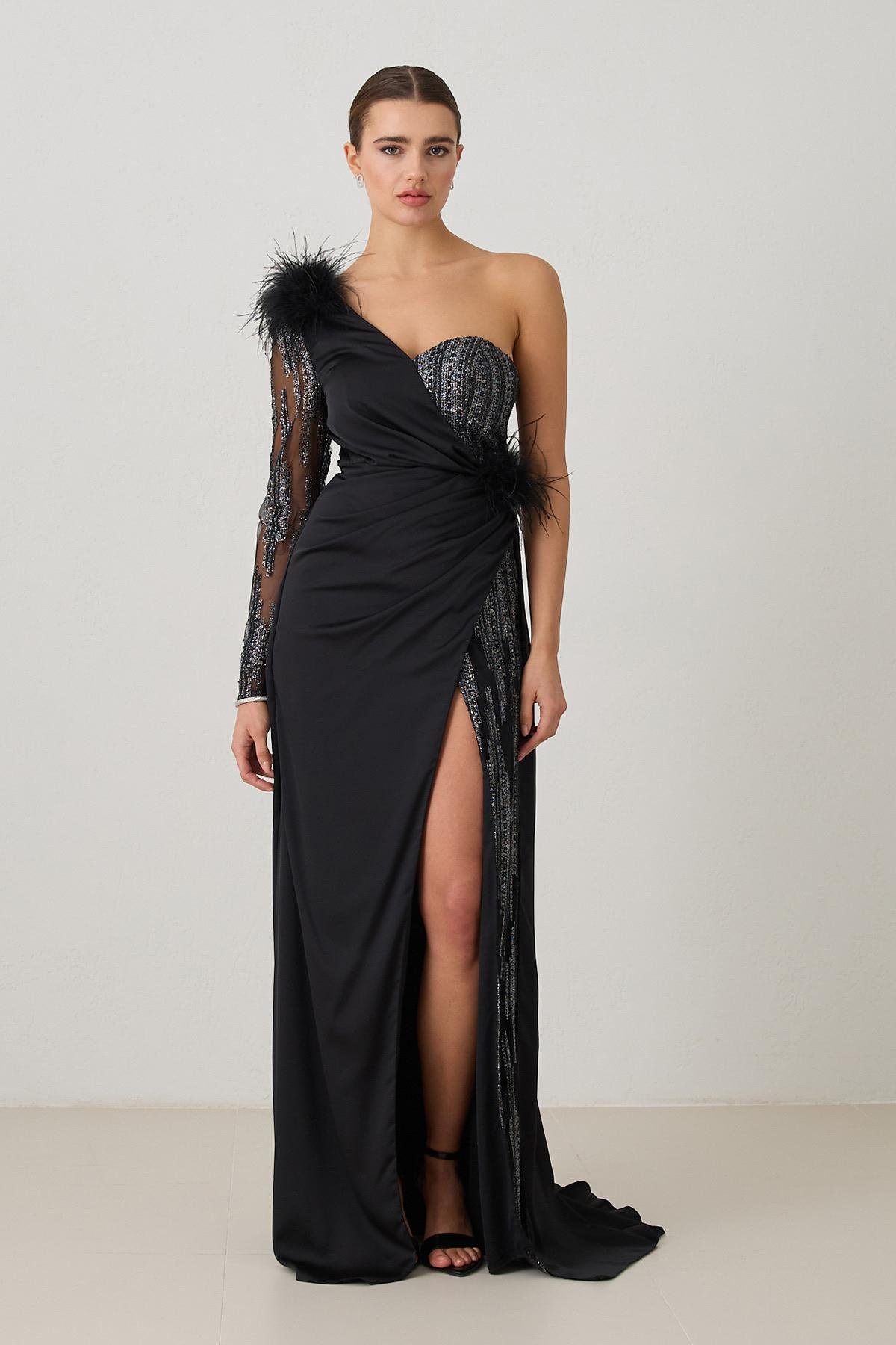 Siyah Tek Omuz Parıltı Ve Tüy Detaylı Uzun Abiye Elbise Kadın Abiye Elbise modelleri