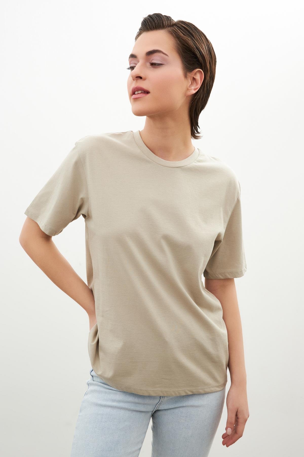 Taş Bisiklet Yaka Düz T-Shirt