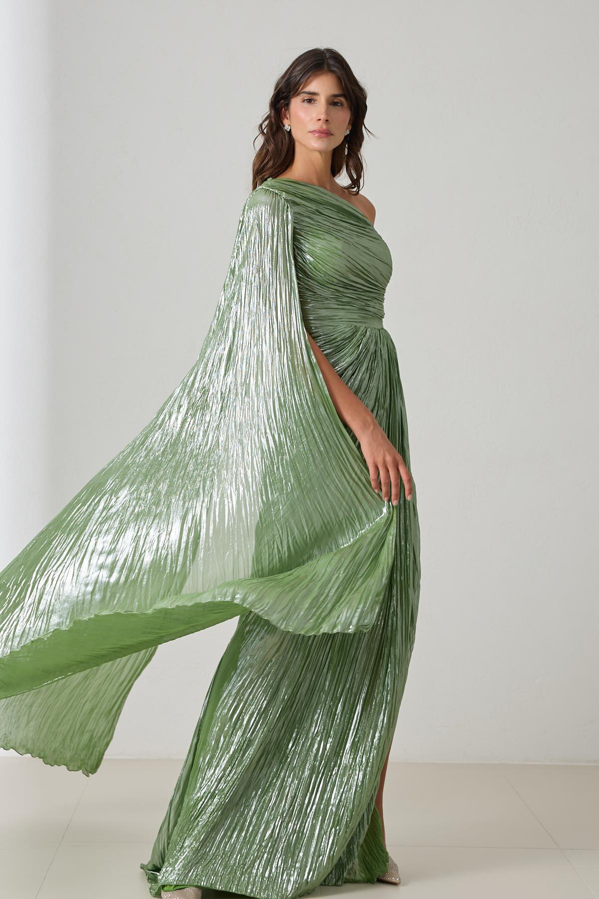 Yeşil Tek Omuz Drape Detaylı Tam Kalıp Uzun Abiye Elbise