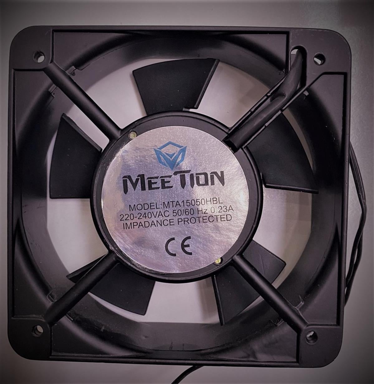150x150x50 220V KARE FAN