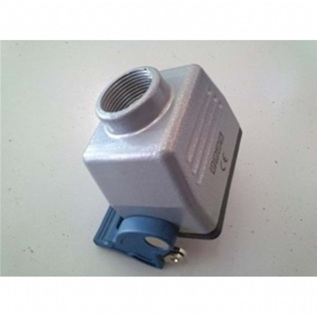 Emas EBM06GU32 Metal Seri Uzatma Boş Gövde 6 Kontaklı 16A PG16