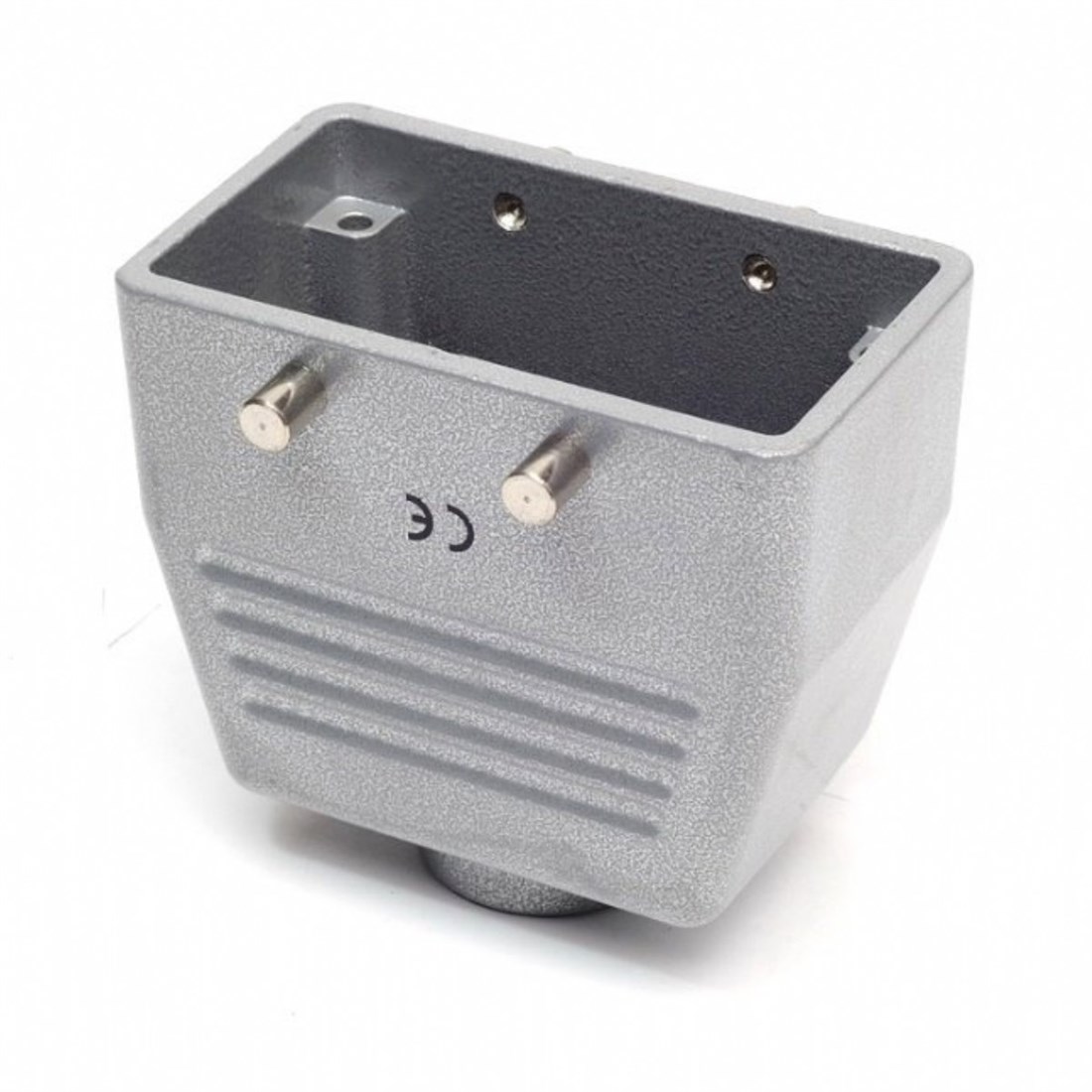 Emas EBM10GU30 Metal Seri Uzatma Boş Gövde 10 Kontaklı 16A Pg16