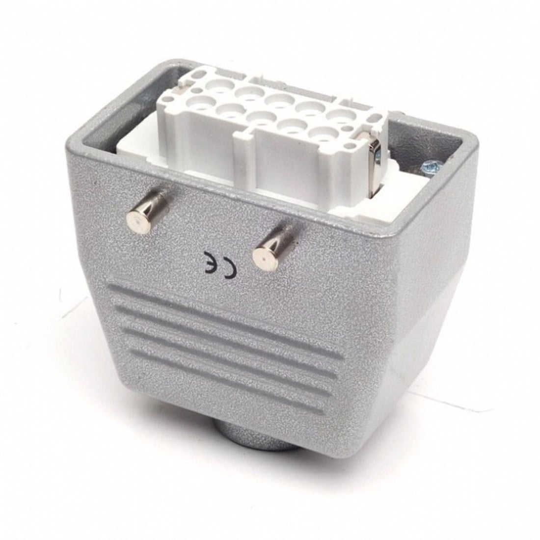 Emas EBM10PU30 Metal Seri Uzatma Prizi 10 Kontaklı 16A Pg16