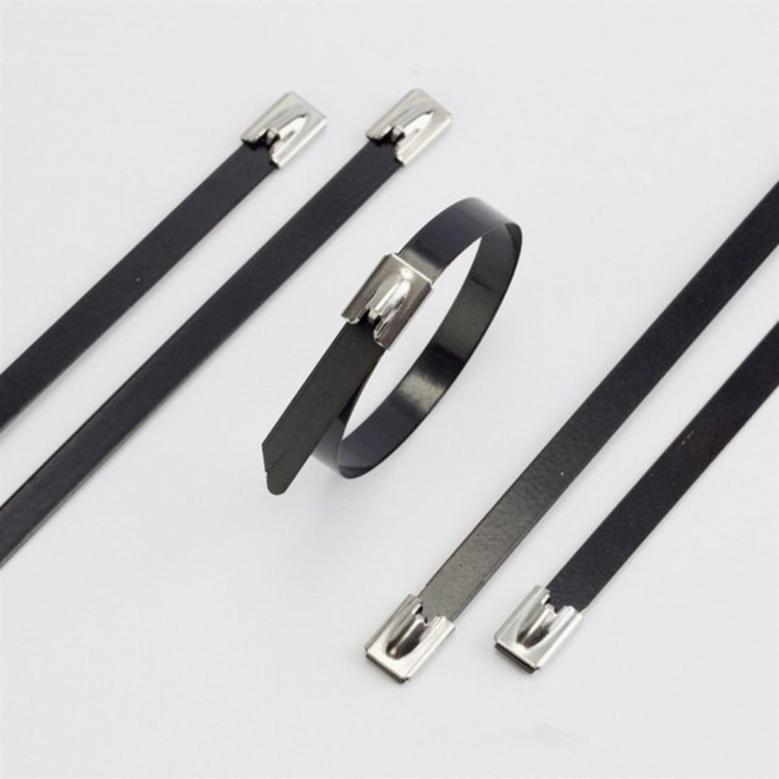 PVC KAPLI METAL KABLO BAĞI 4,6x840 mm 100 adet