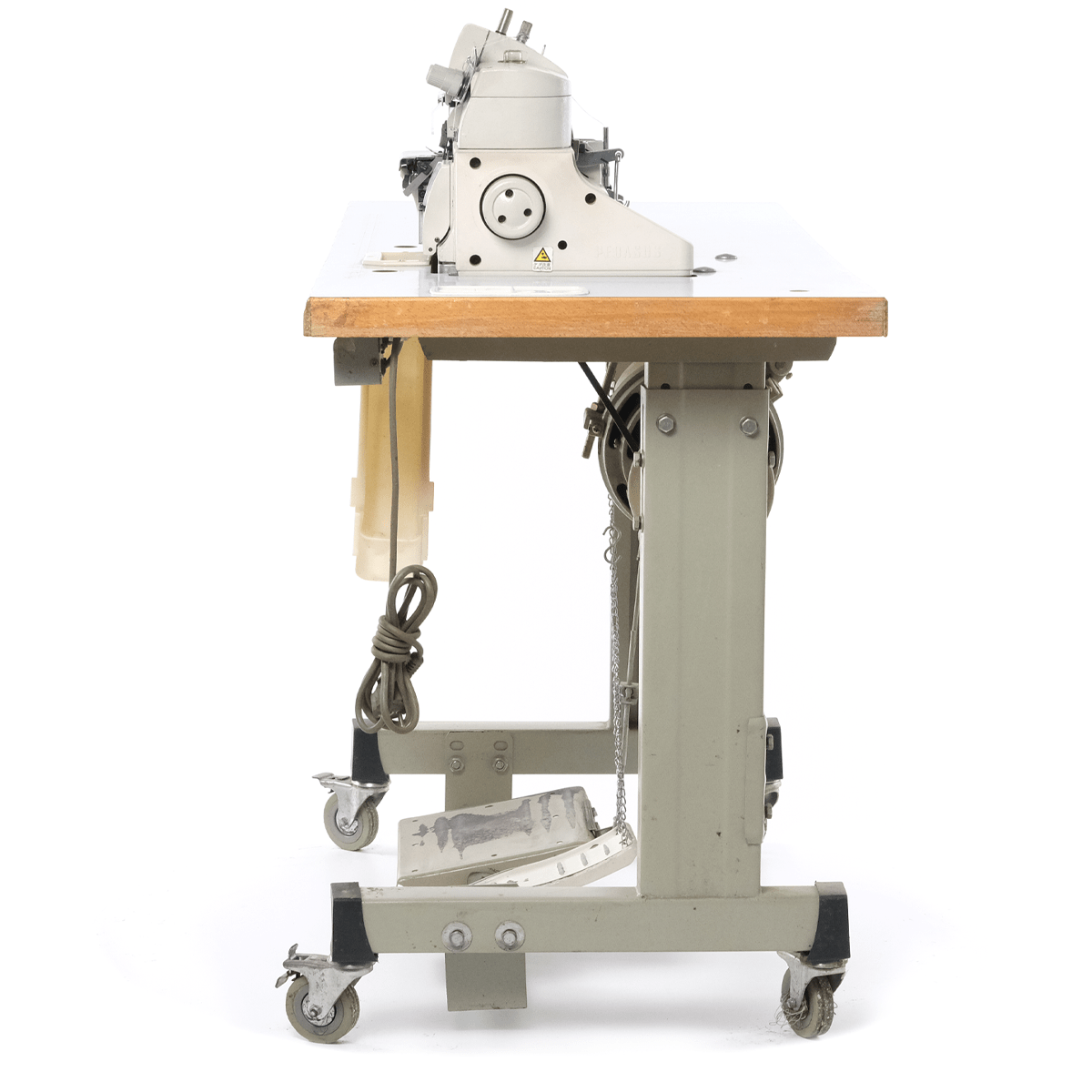 FDM 2. El Pegasus M700 Serisi 5 İplik Overlok Makinesi