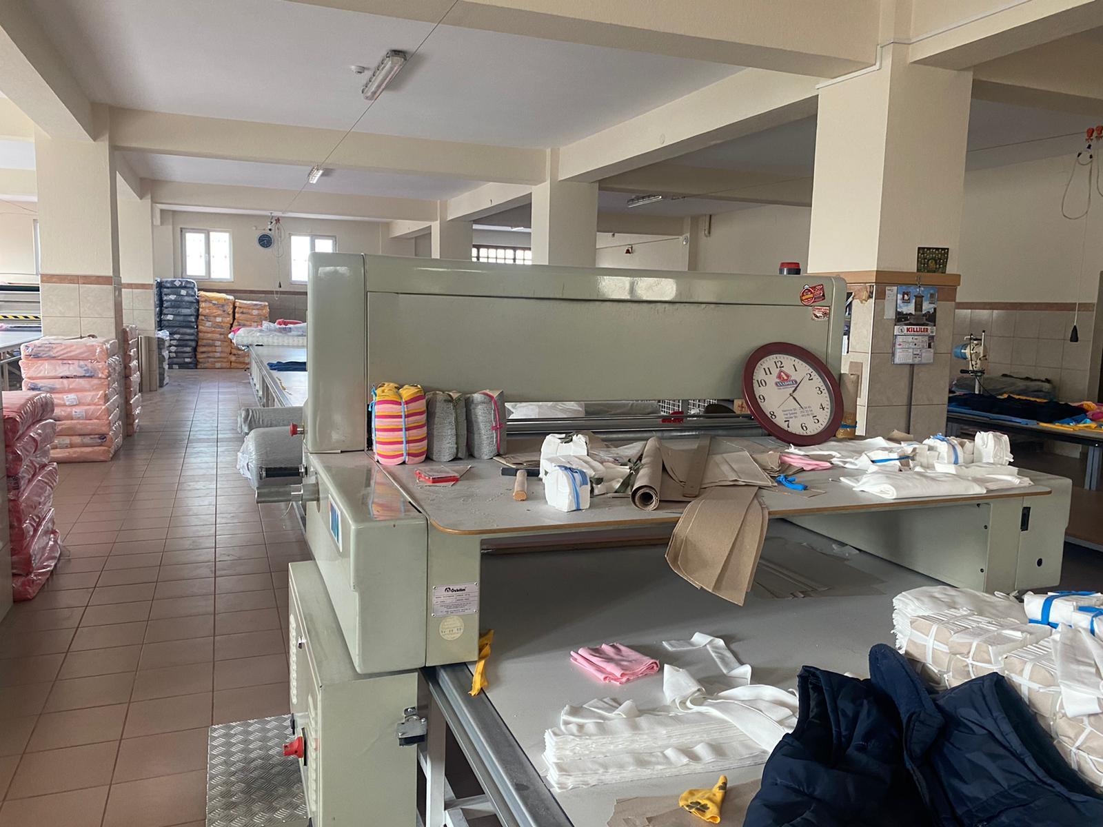 FDM 2. El Özbilim P2 Otomatik Tüp Kumaş Serim Makinesi + 8 Metre Masa