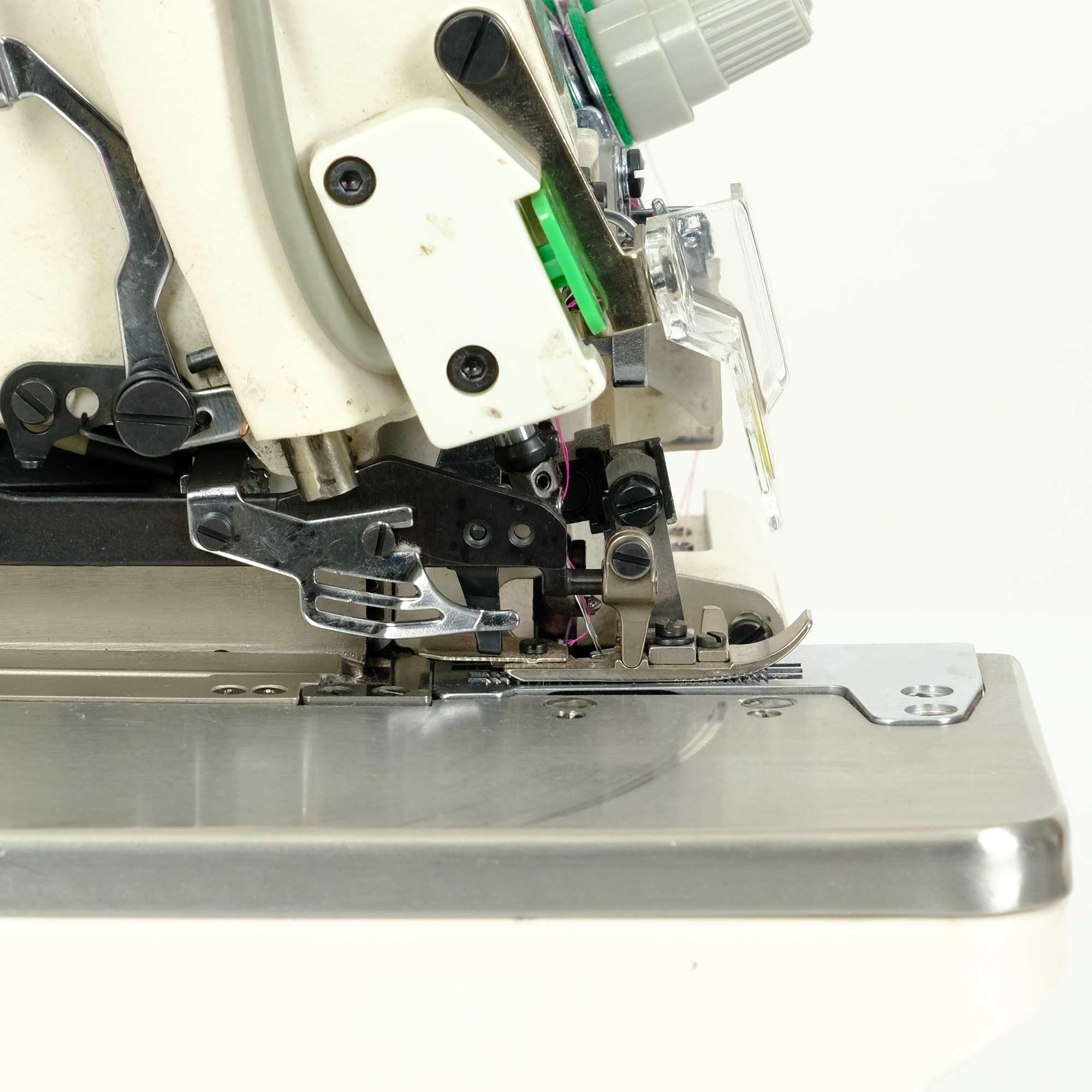 FDM 2. El Rikson CM-797 4 İplik Otomatik Overlok Makinesi
