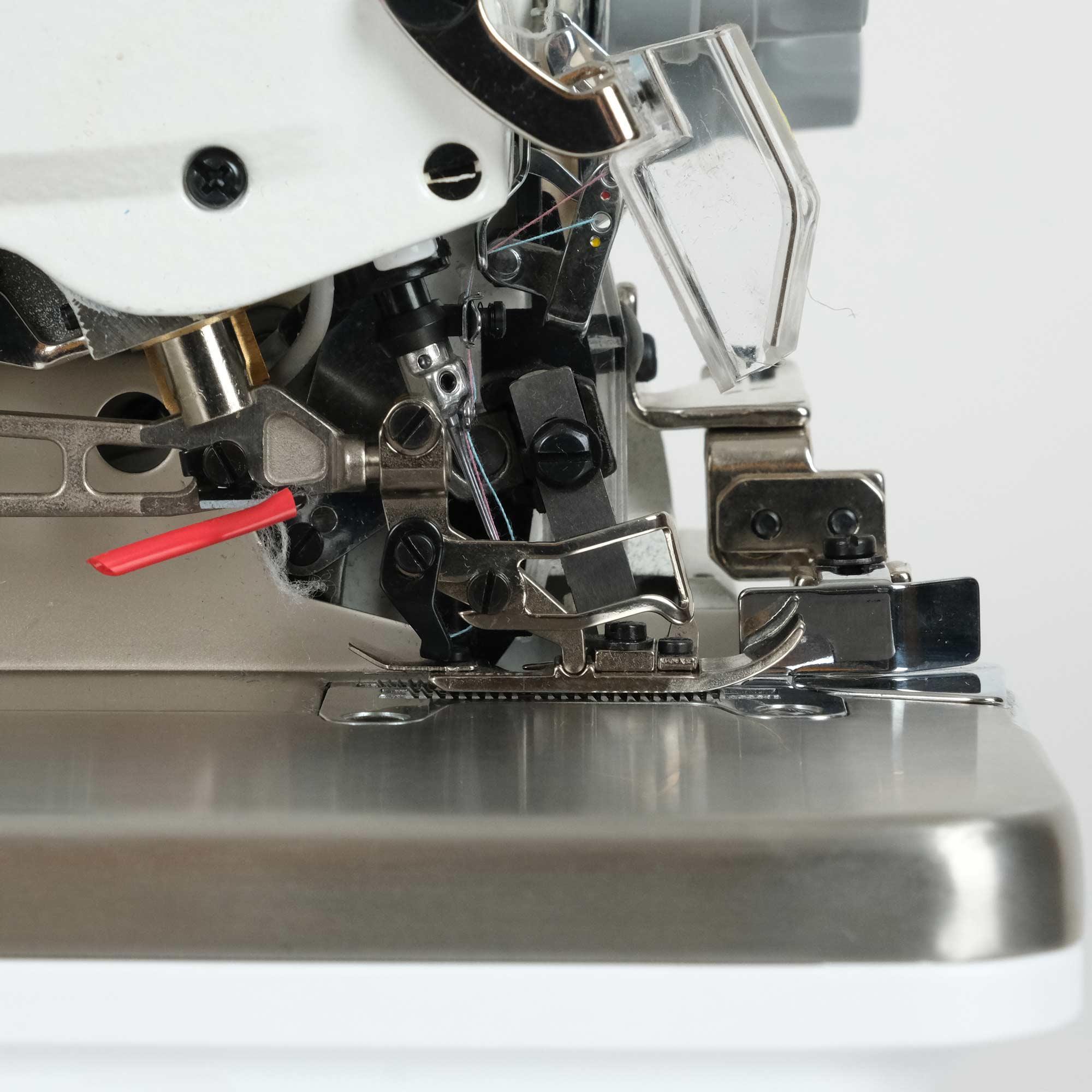 FDM Jack JK-E4S-4-83/323 4 İplik Overlok Makinesi Kıstırmalı