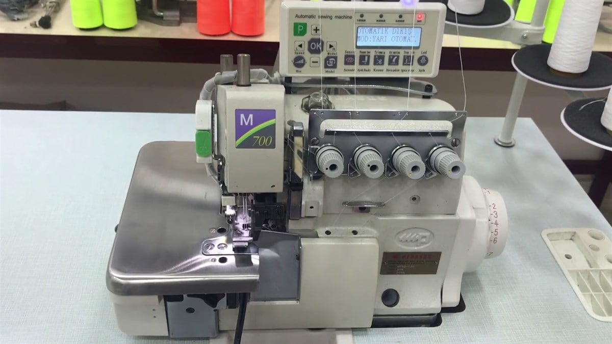 Pegasus 5 İp Overlok Makinası (M700 Modeli)