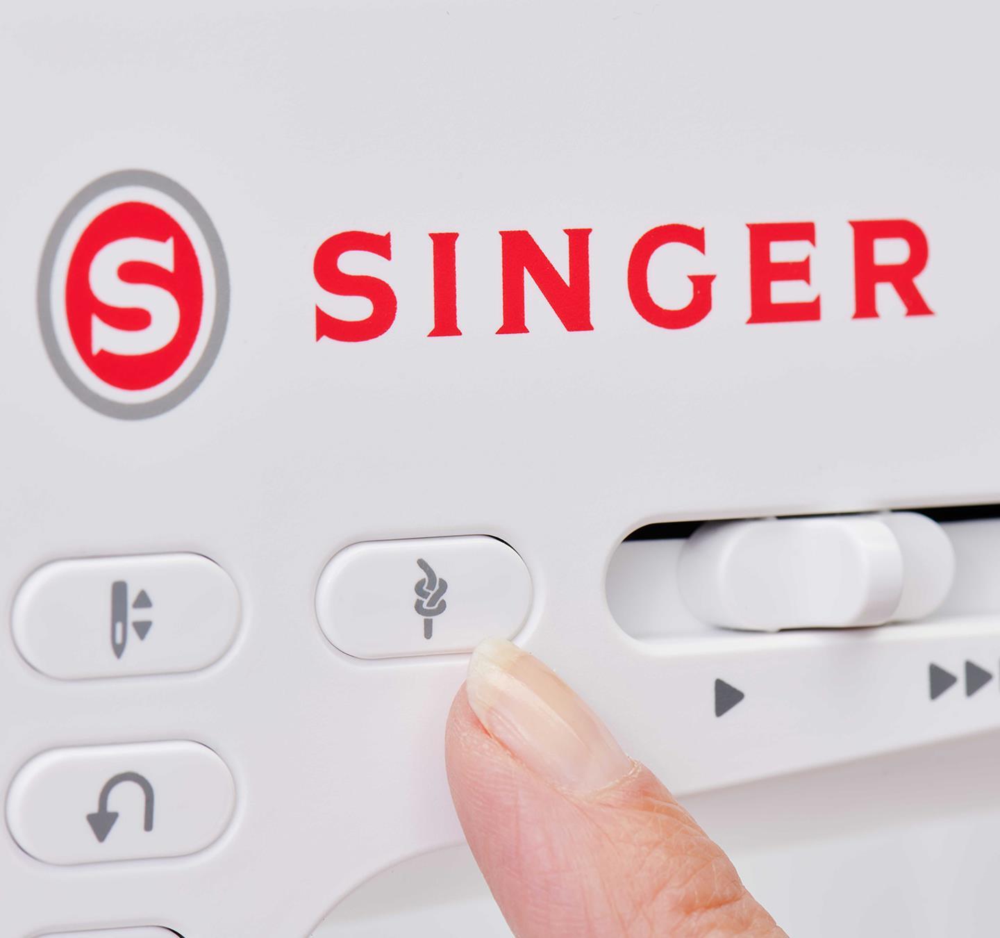 Singer Elite Ce677 Dikiş Makinesi | Ev Tipi Dikiş Makinesi | Aile Tipi Dikiş Makinesi | 411 Farklı Dikiş Uygulaması | LCD Ekran | Dokunmatik Dikiş Seçme Tuş Özelliği