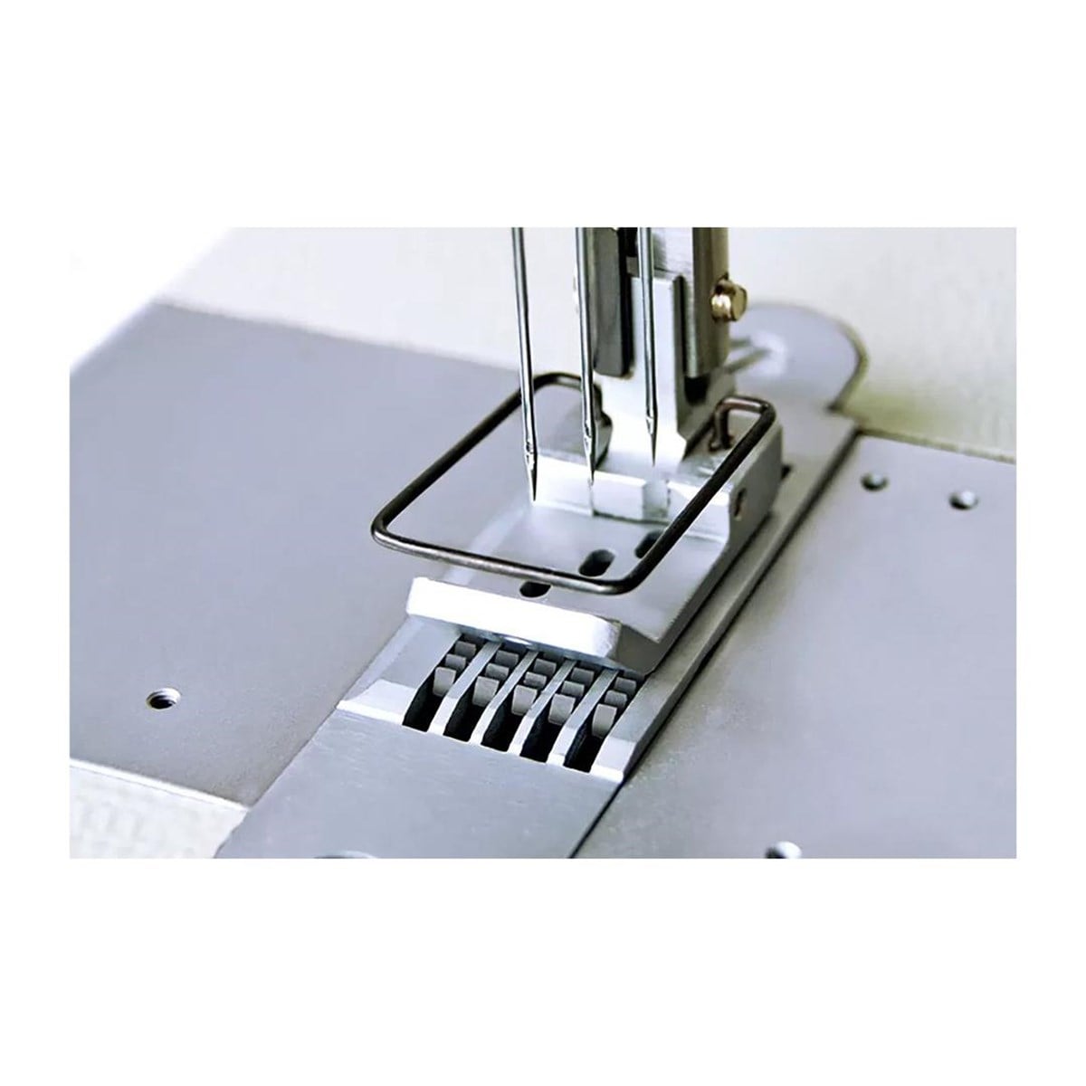 Typical Gk-0056-1 Çift İğne Zincir Dikiş Mak. (6.4 9.5 12.7 Mm)