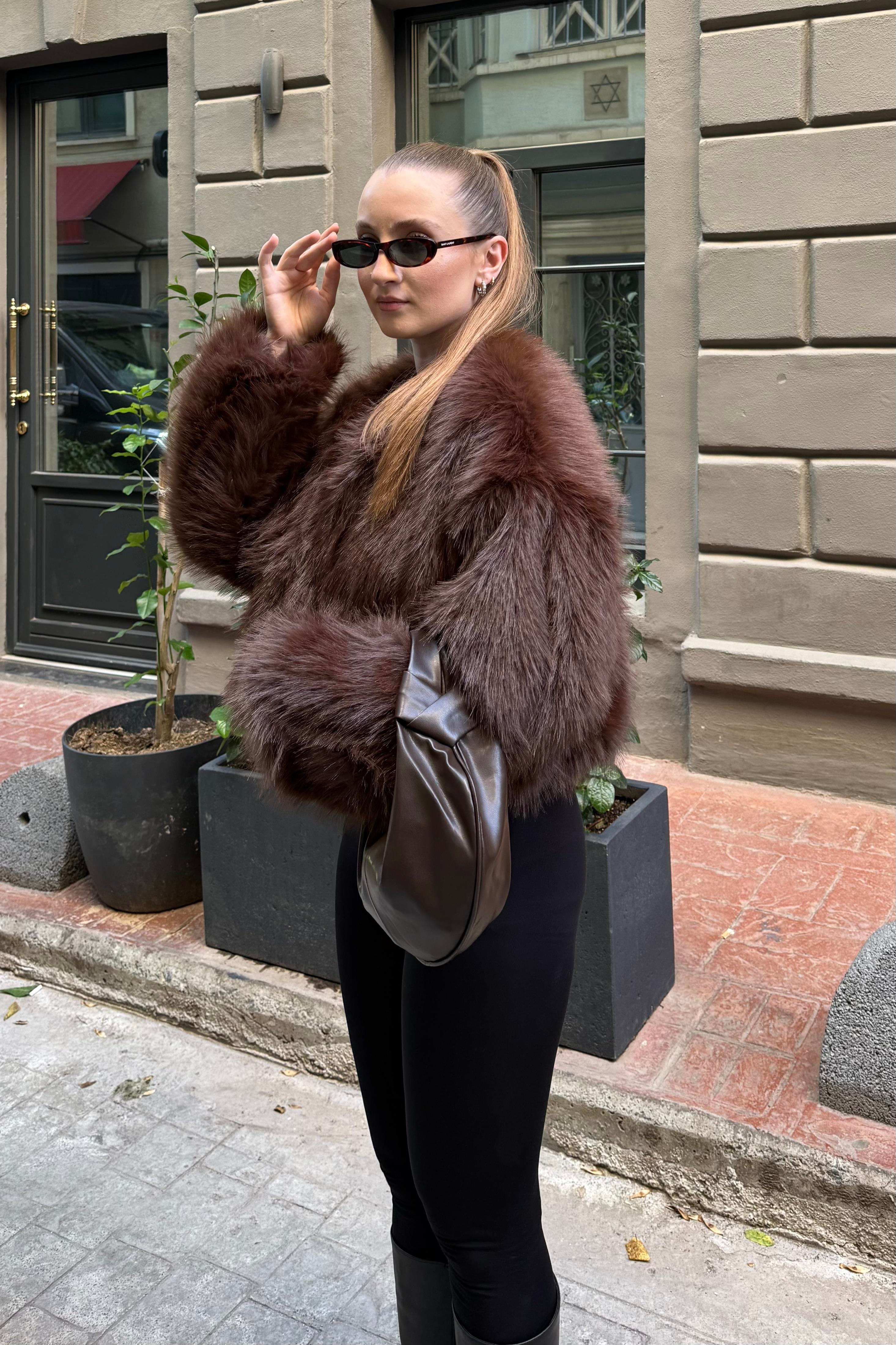 Acı Kahve Oversize Premium Midi Kürk - Kadın Mont Modelleri - Nazliye Moda | Kadın Giyim Modası