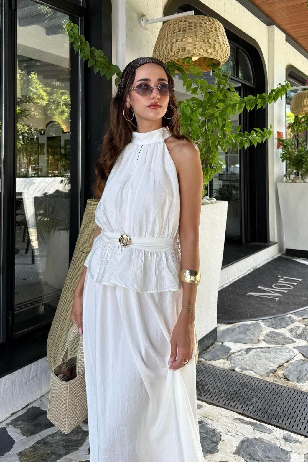 Beyaz Boyundan Bağlama Bluz Etek Takım - Kadın Takım Modelleri - Nazliye Moda | Kadın Giyim Modası