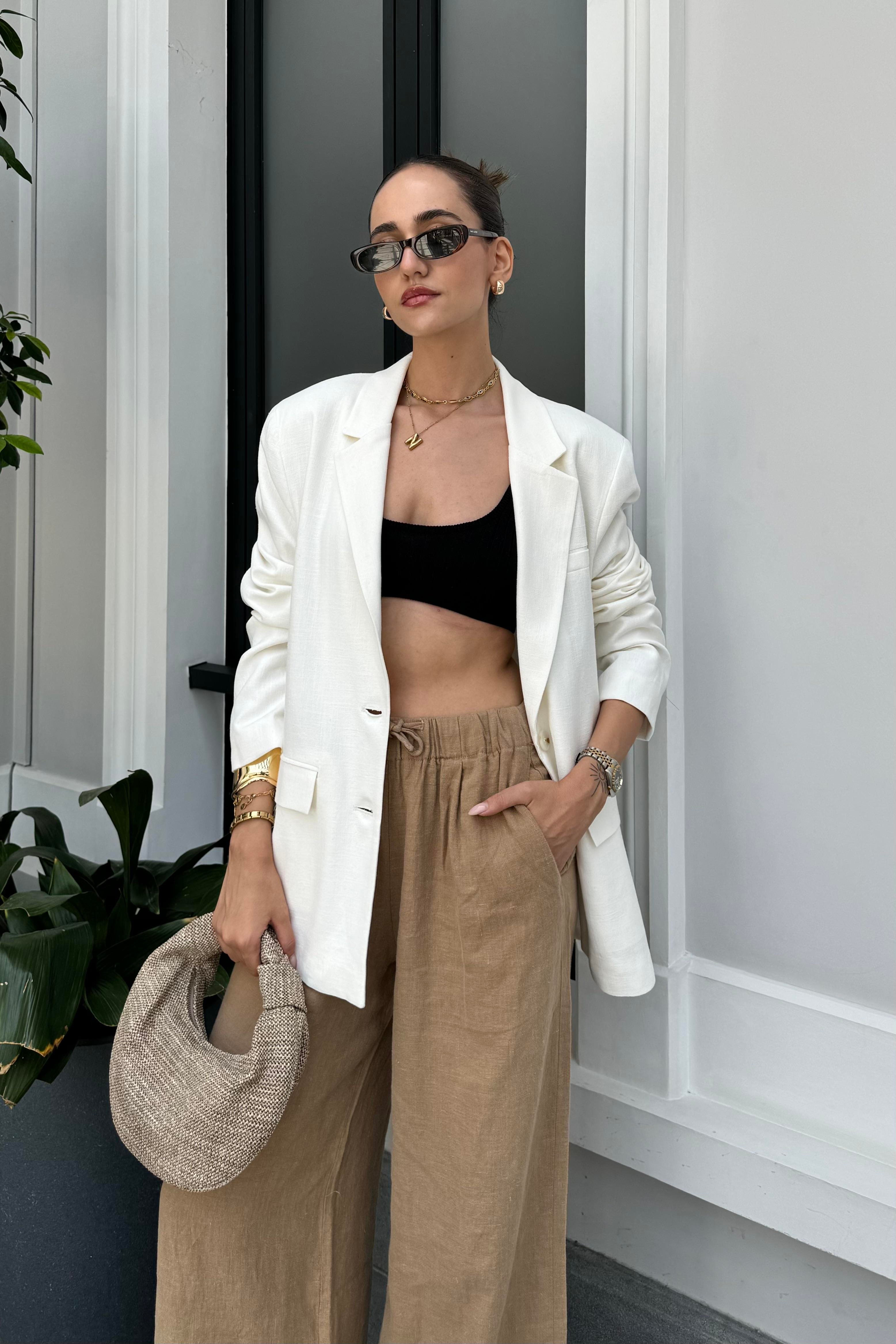 Beyaz Oversize Keten Blazer Ceket - Kadın Blazer Ceket Modelleri - Nazliye Moda - Kadın Giyim Modası