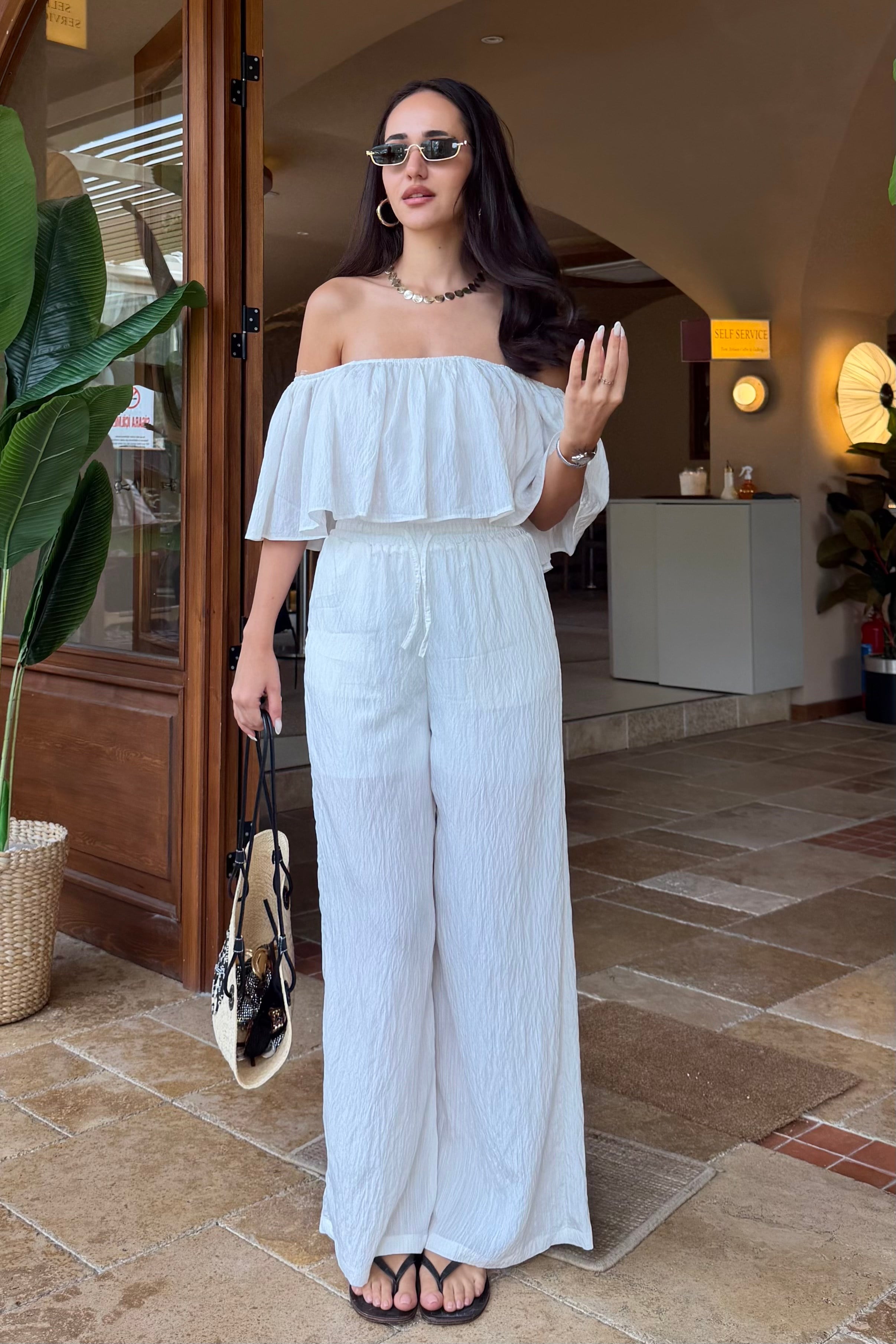 Beyaz Volanlı Crop İkili Takım - Kadın Takım Modelleri - Nazliye Moda | Kadın Giyim Modası