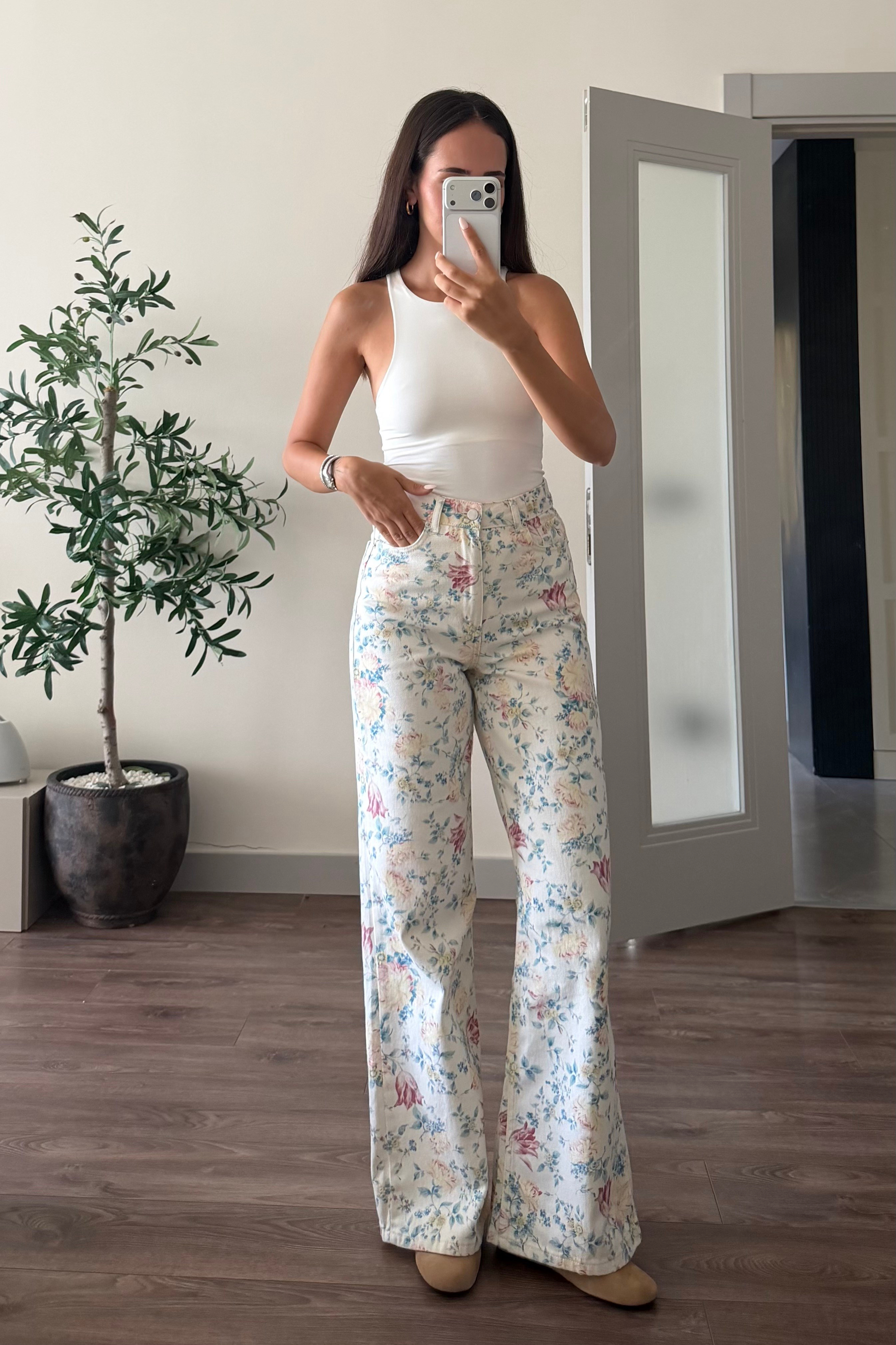Çiçek Baskılı Straight Jean - Kadın Jean Modelleri - Nazliye Moda | Kadın Giyim Modası