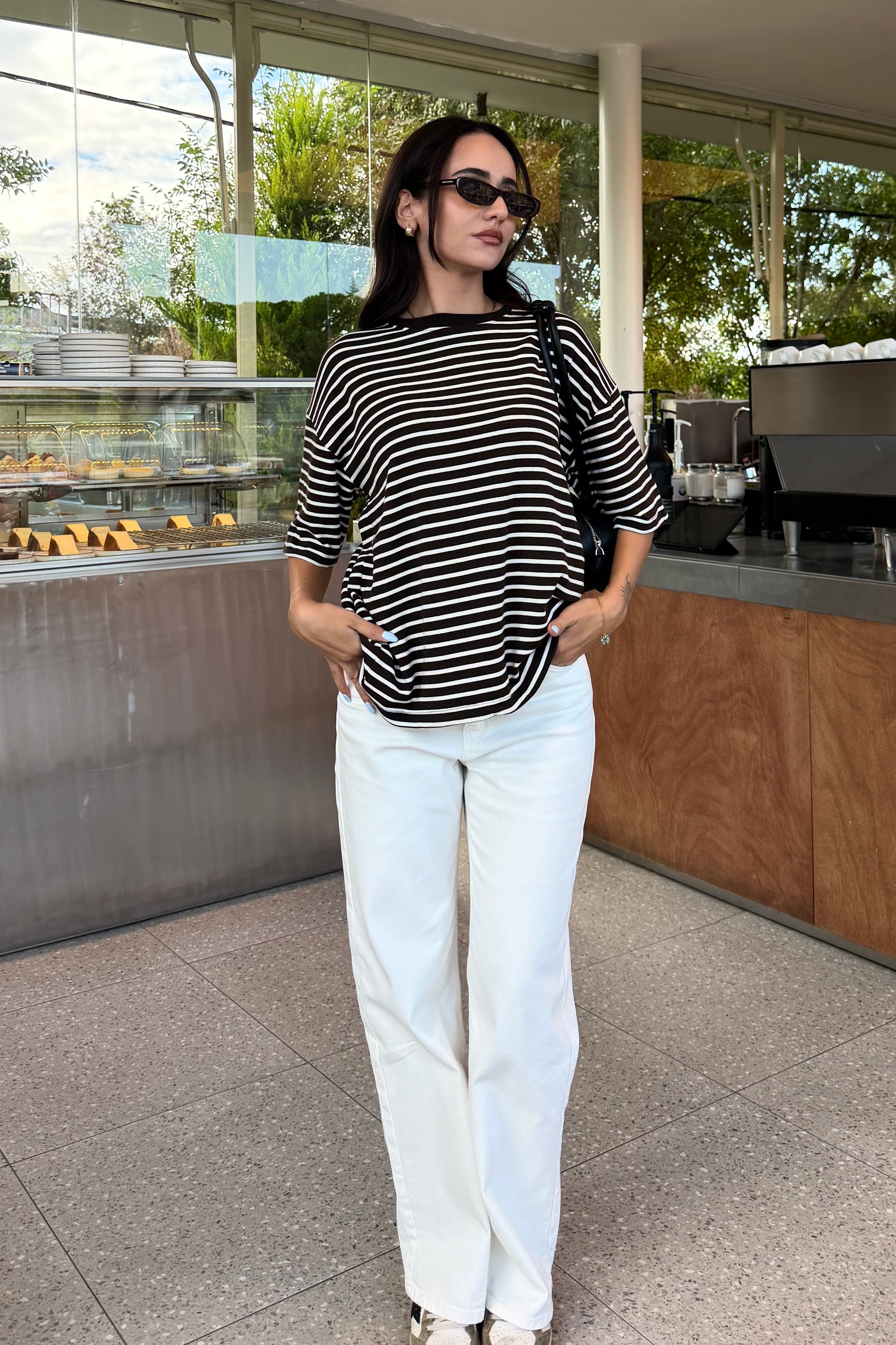 Çizgili Kısa Kollu Basic T-shirt - Kadın Bluz Modelleri - Nazliye Moda | Kadın Giyim Modası