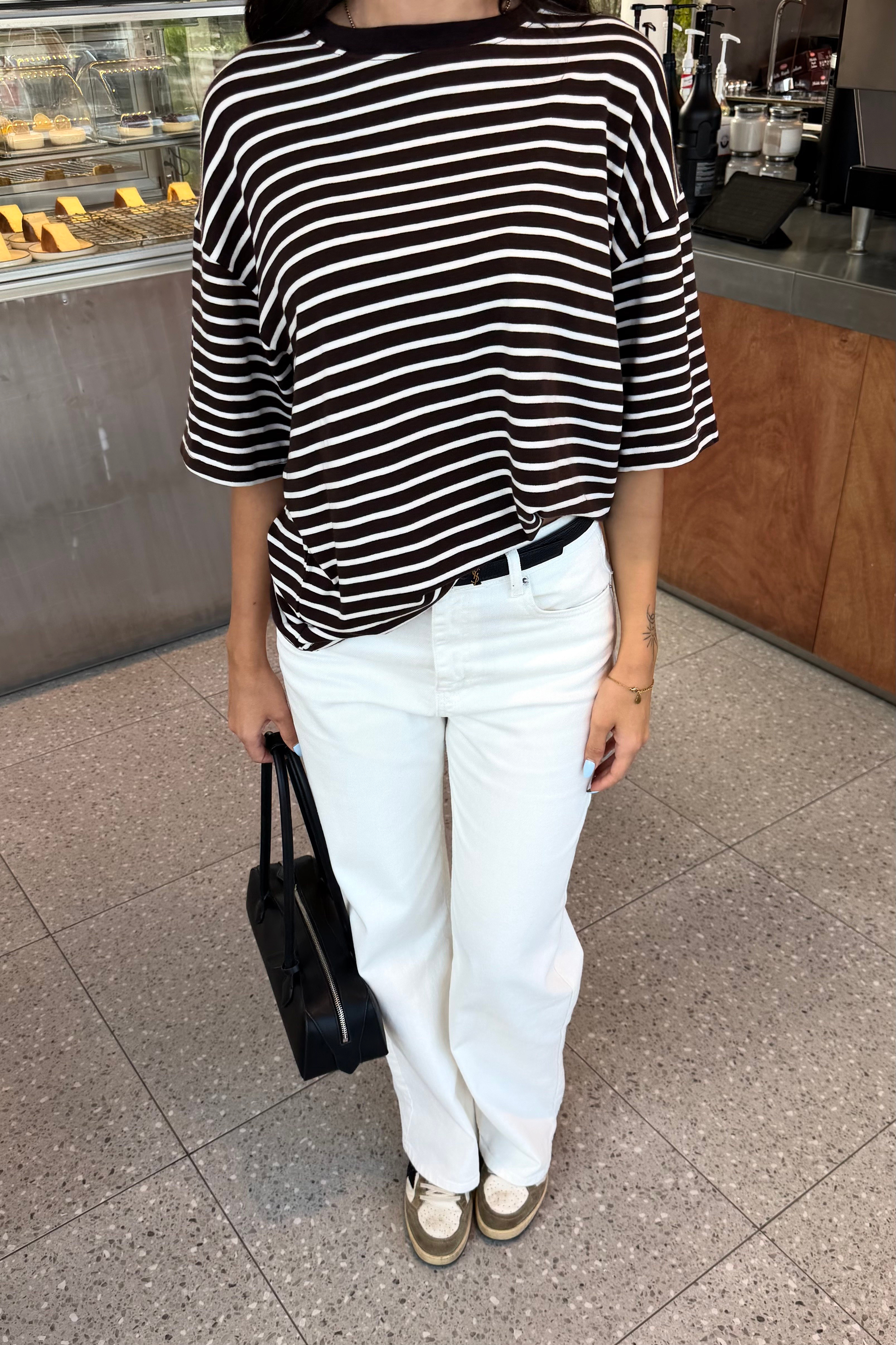 Çizgili Kısa Kollu Basic T-shirt - Kadın Bluz Modelleri - Nazliye Moda | Kadın Giyim Modası